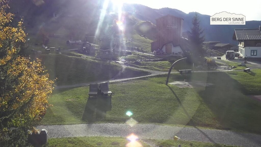 Archived image Webcam Intermediate station Asitz Kabinenbahn