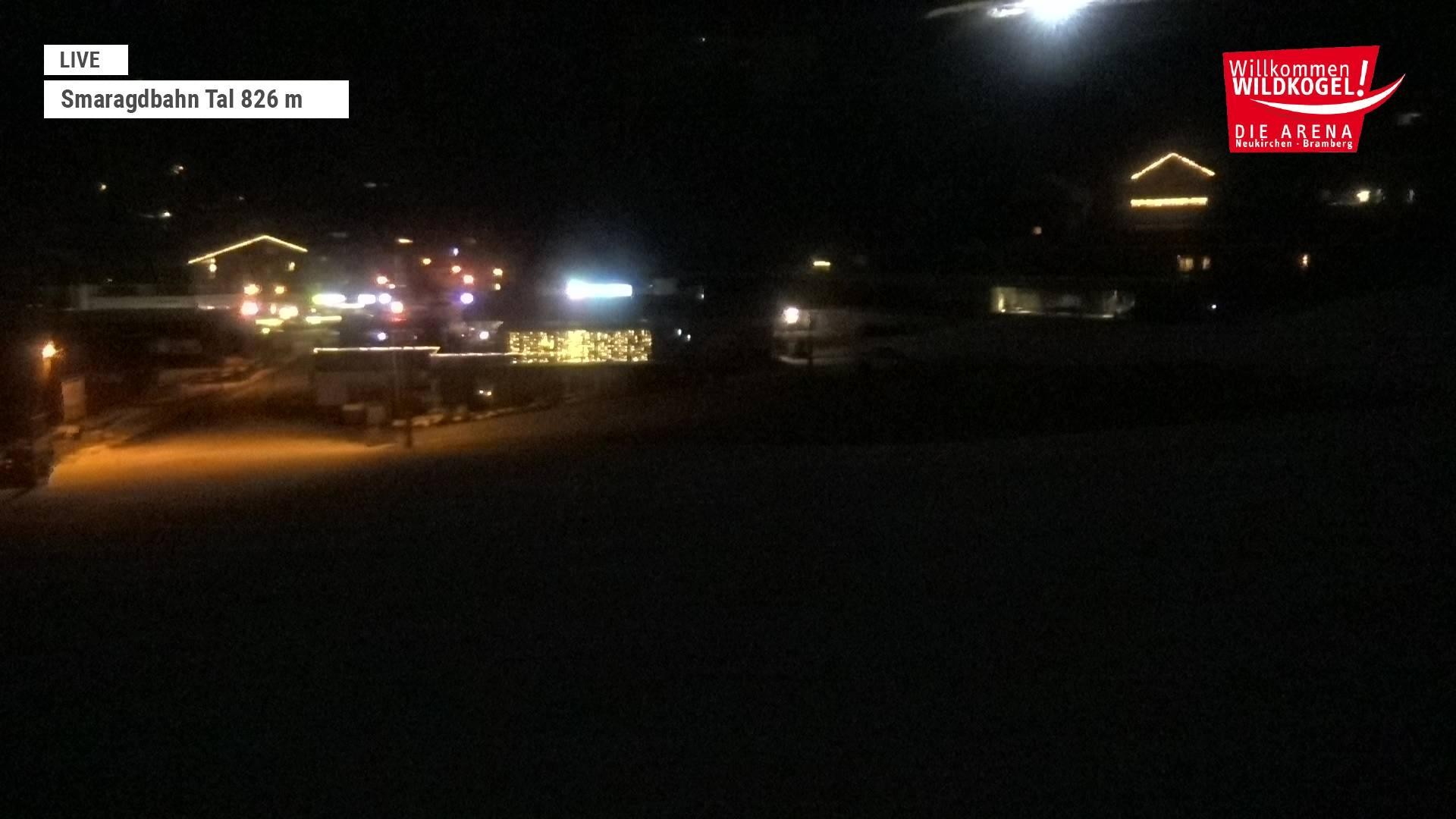 Archiv Foto Webcam Wildkogel: Frühmesserbahn - Bergstation