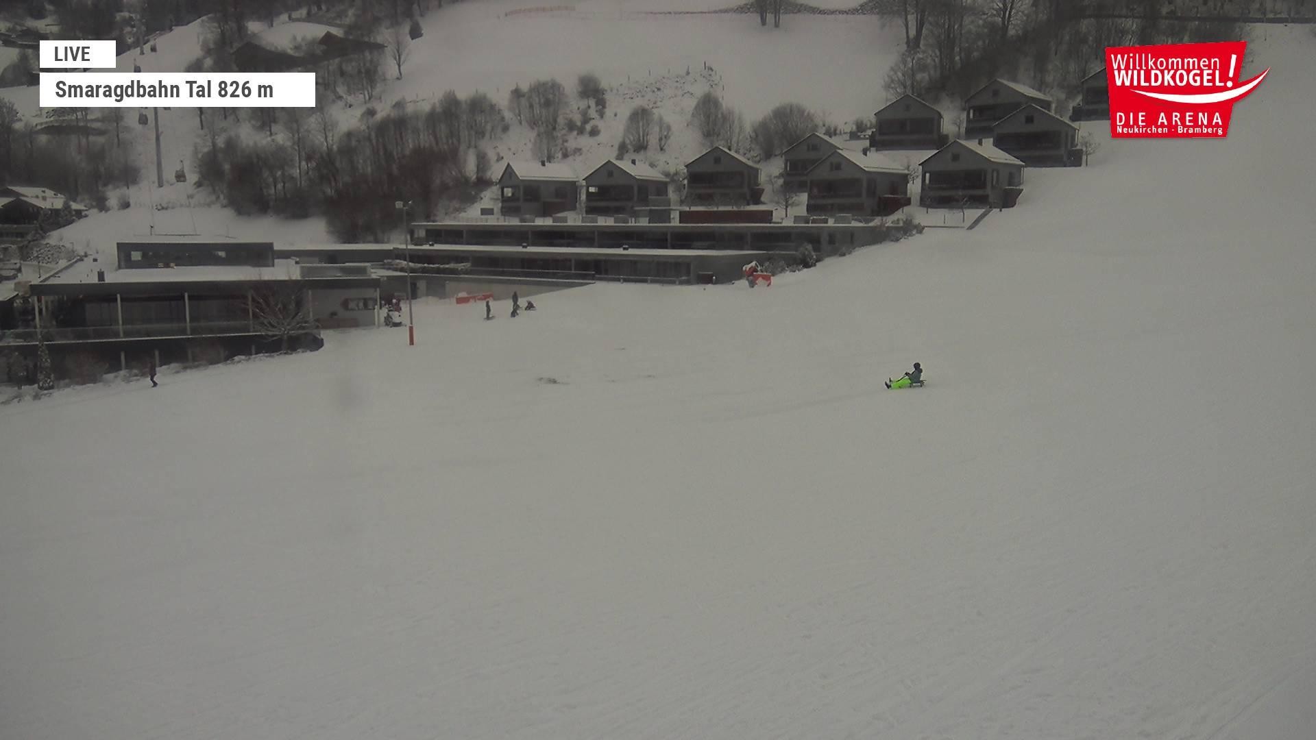 Archiv Foto Webcam Wildkogel: Frühmesserbahn - Bergstation