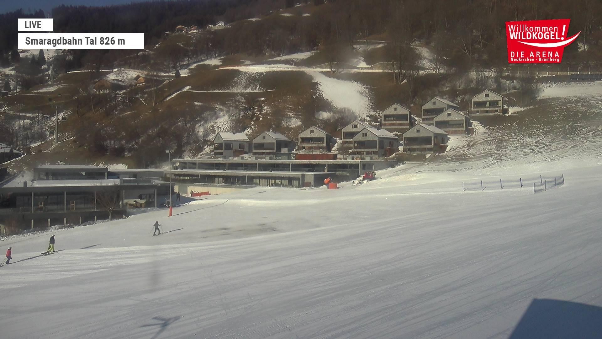 Archiv Foto Webcam Wildkogel: Frühmesserbahn - Bergstation