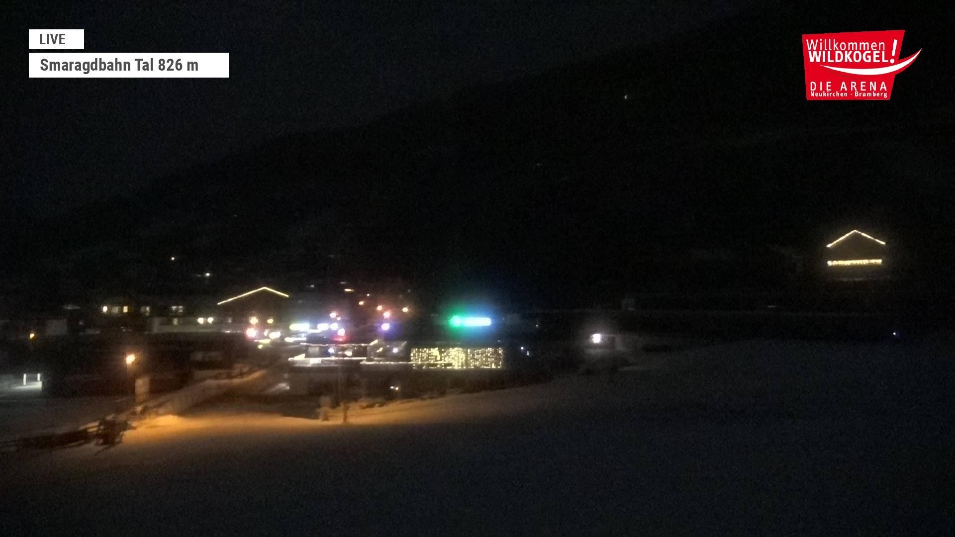 Archiv Foto Webcam Wildkogel: Frühmesserbahn - Bergstation