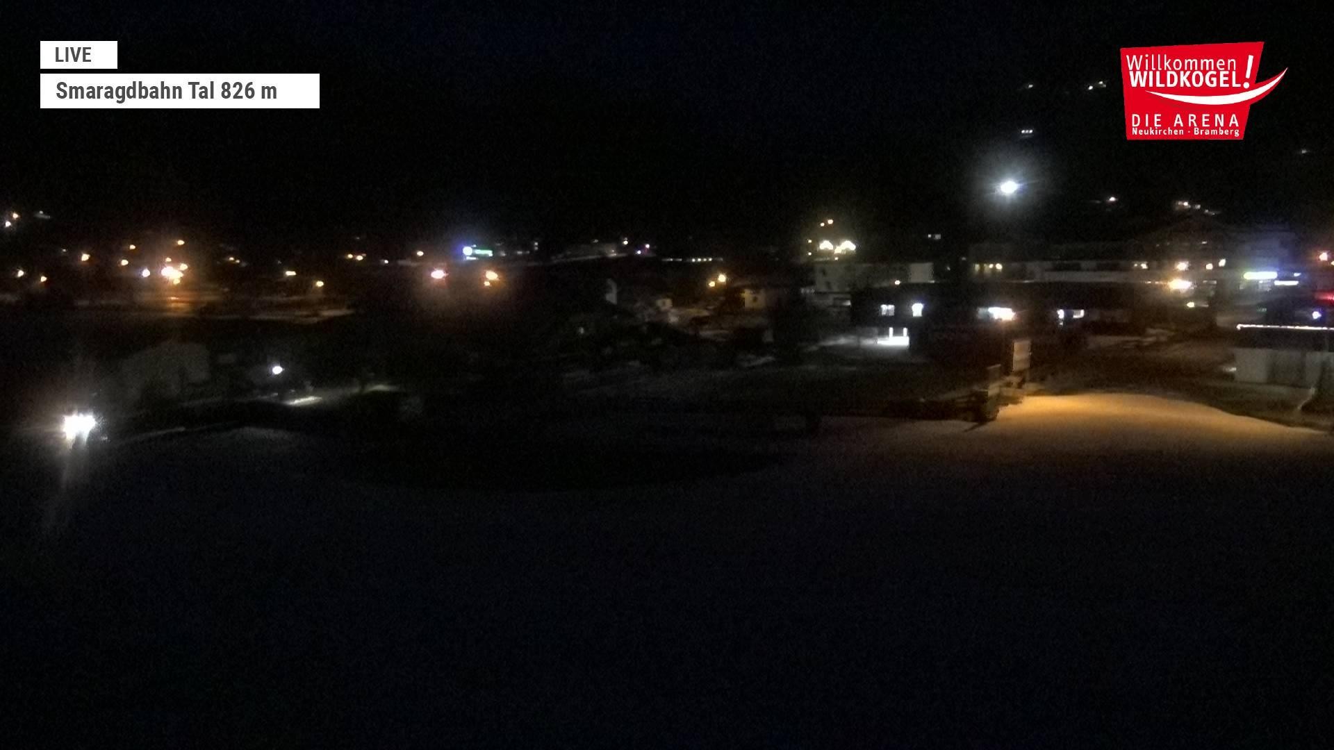 Archiv Foto Webcam Wildkogel: Frühmesserbahn - Bergstation