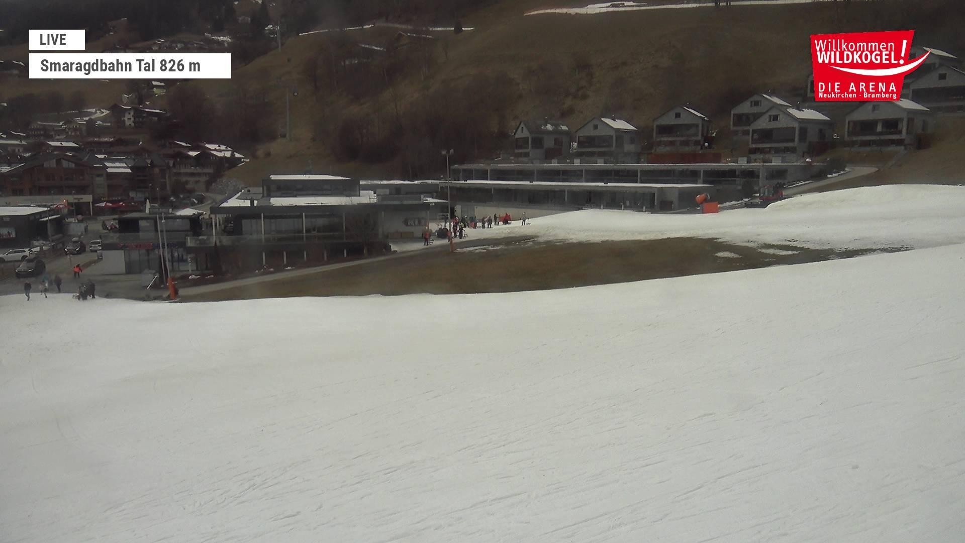 Archiv Foto Webcam Wildkogel: Frühmesserbahn - Bergstation