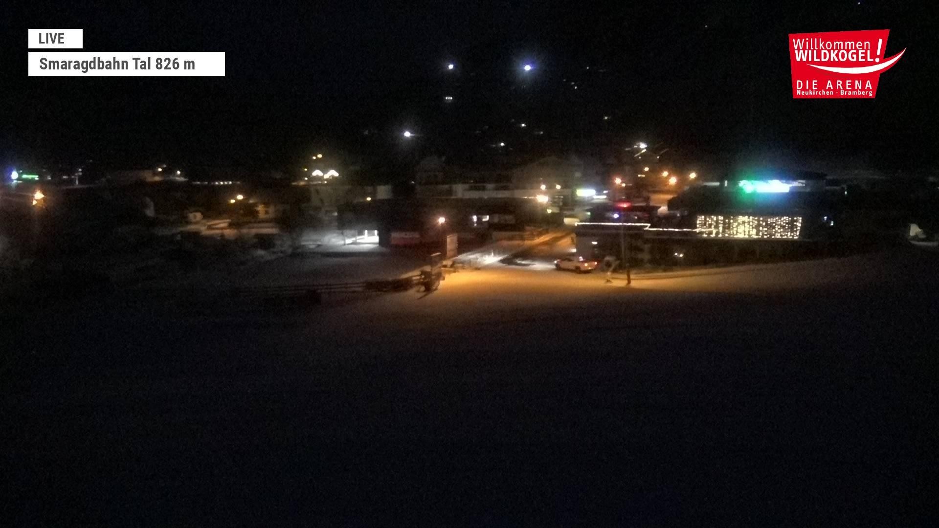 Archiv Foto Webcam Wildkogel: Frühmesserbahn - Bergstation