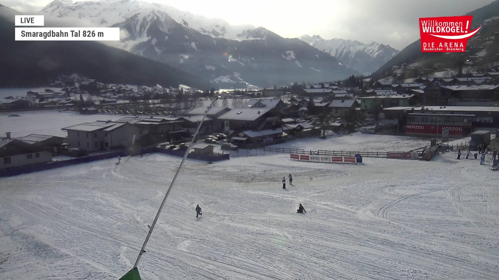 Archiv Foto Webcam Wildkogel: Frühmesserbahn - Bergstation