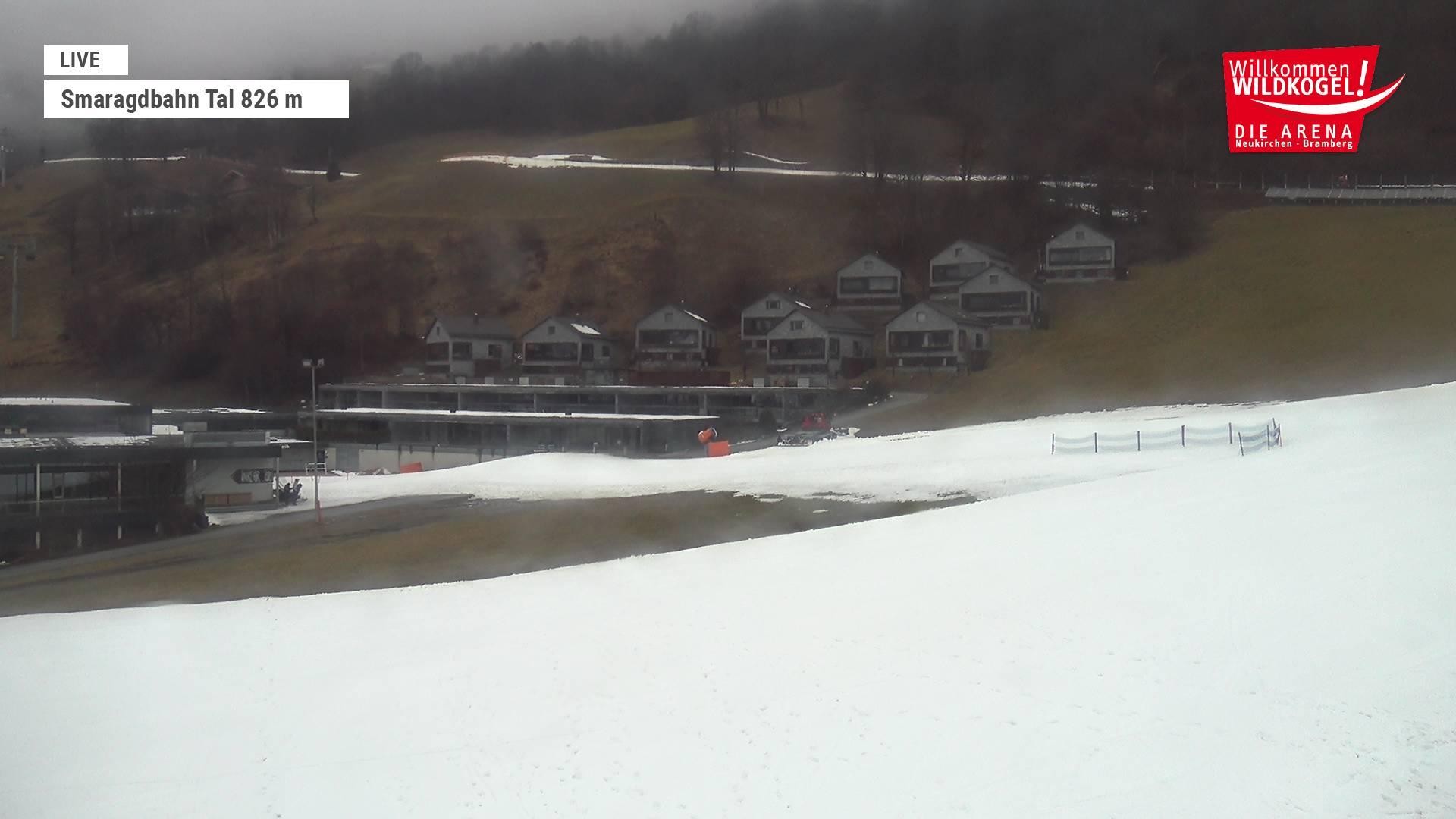 Archiv Foto Webcam Wildkogel: Frühmesserbahn - Bergstation