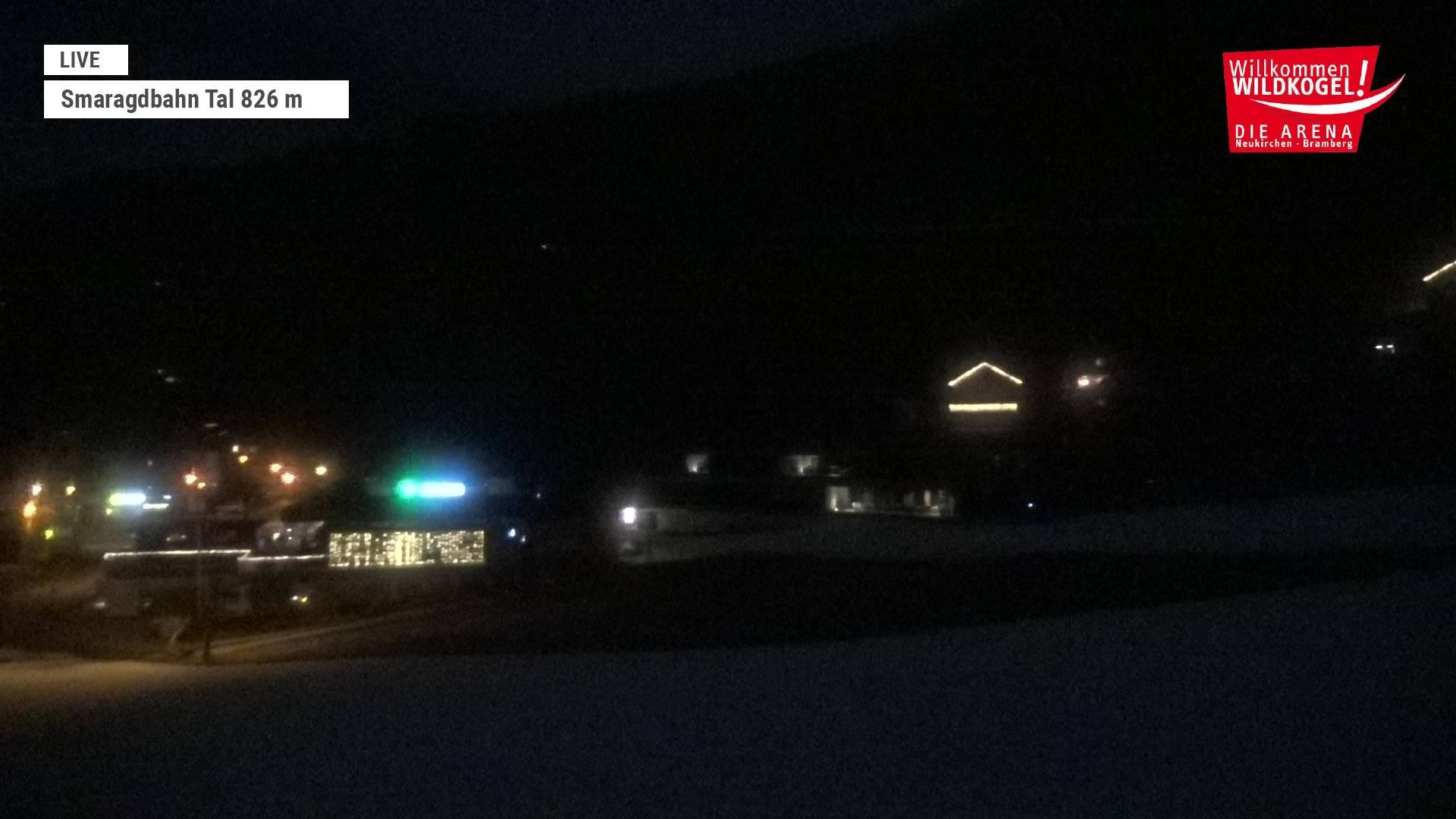 Archiv Foto Webcam Wildkogel: Frühmesserbahn - Bergstation