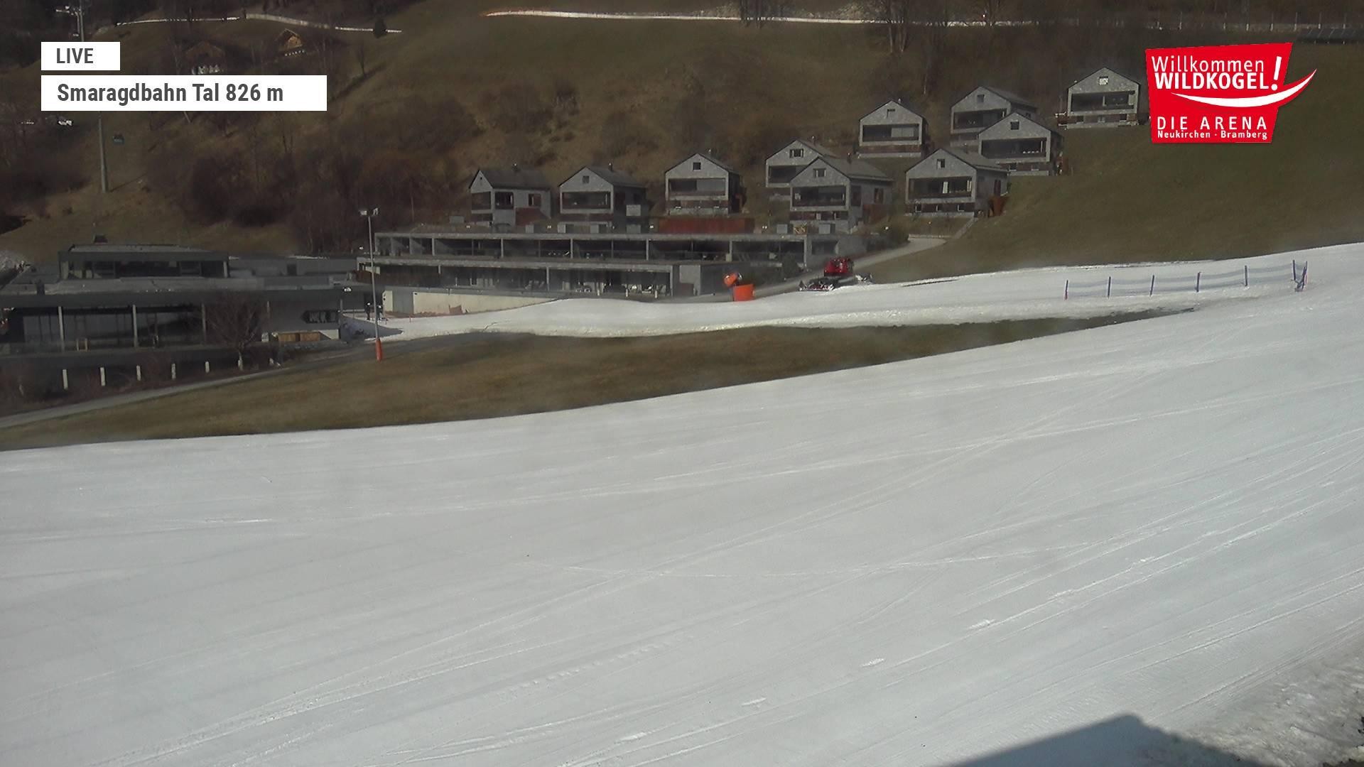 Archiv Foto Webcam Wildkogel: Frühmesserbahn - Bergstation