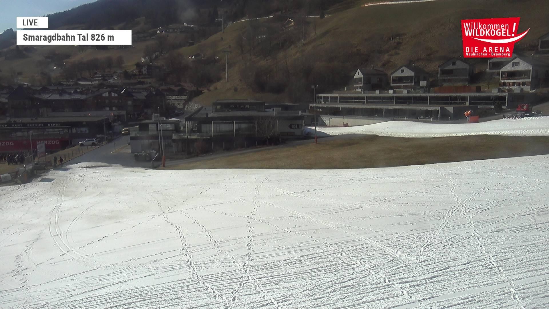 Archiv Foto Webcam Wildkogel: Frühmesserbahn - Bergstation