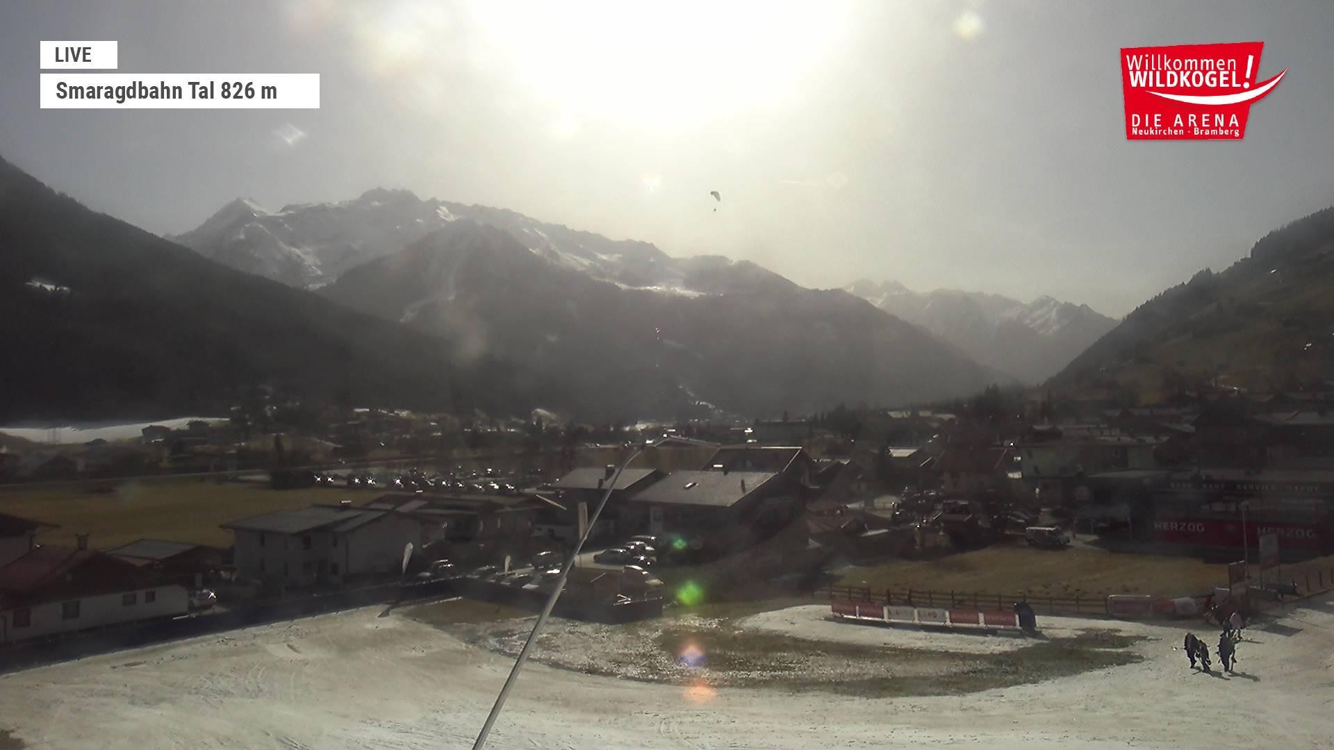 Archiv Foto Webcam Wildkogel: Frühmesserbahn - Bergstation