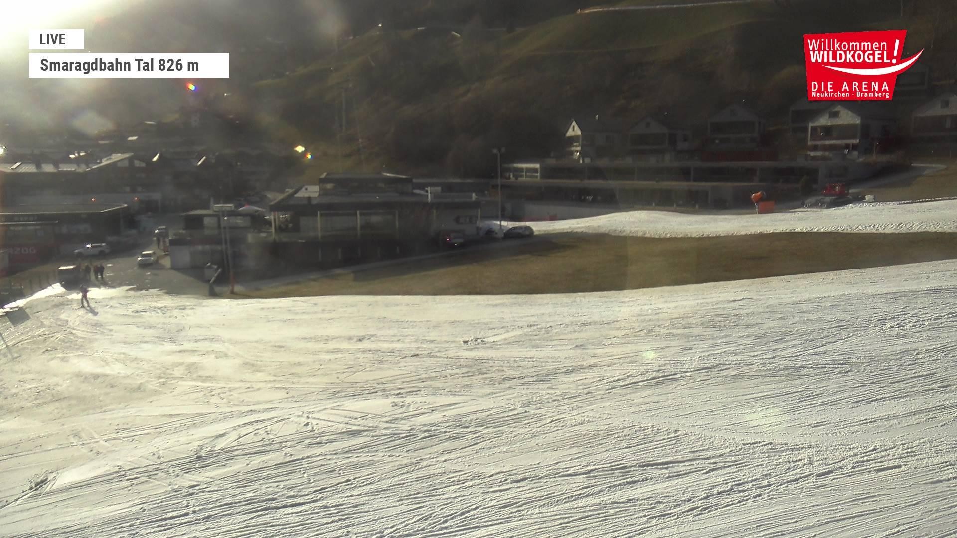 Archiv Foto Webcam Wildkogel: Frühmesserbahn - Bergstation