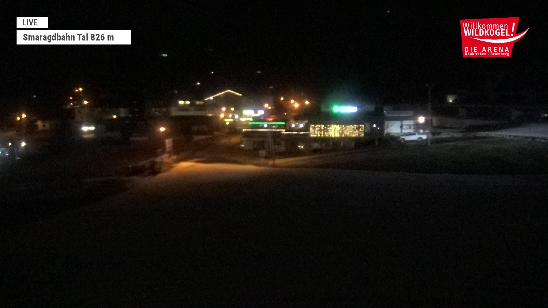 Archiv Foto Webcam Wildkogel: Frühmesserbahn - Bergstation