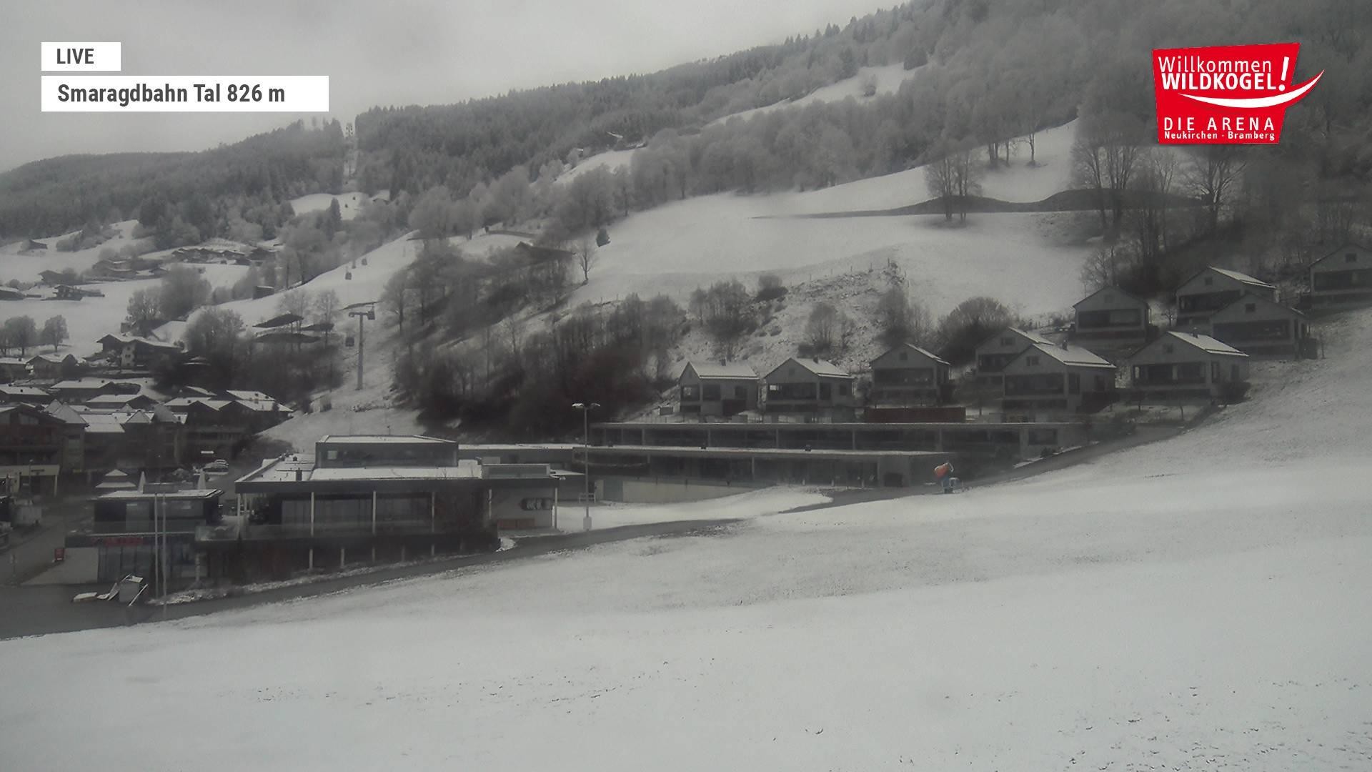 Archiv Foto Webcam Wildkogel: Frühmesserbahn - Bergstation