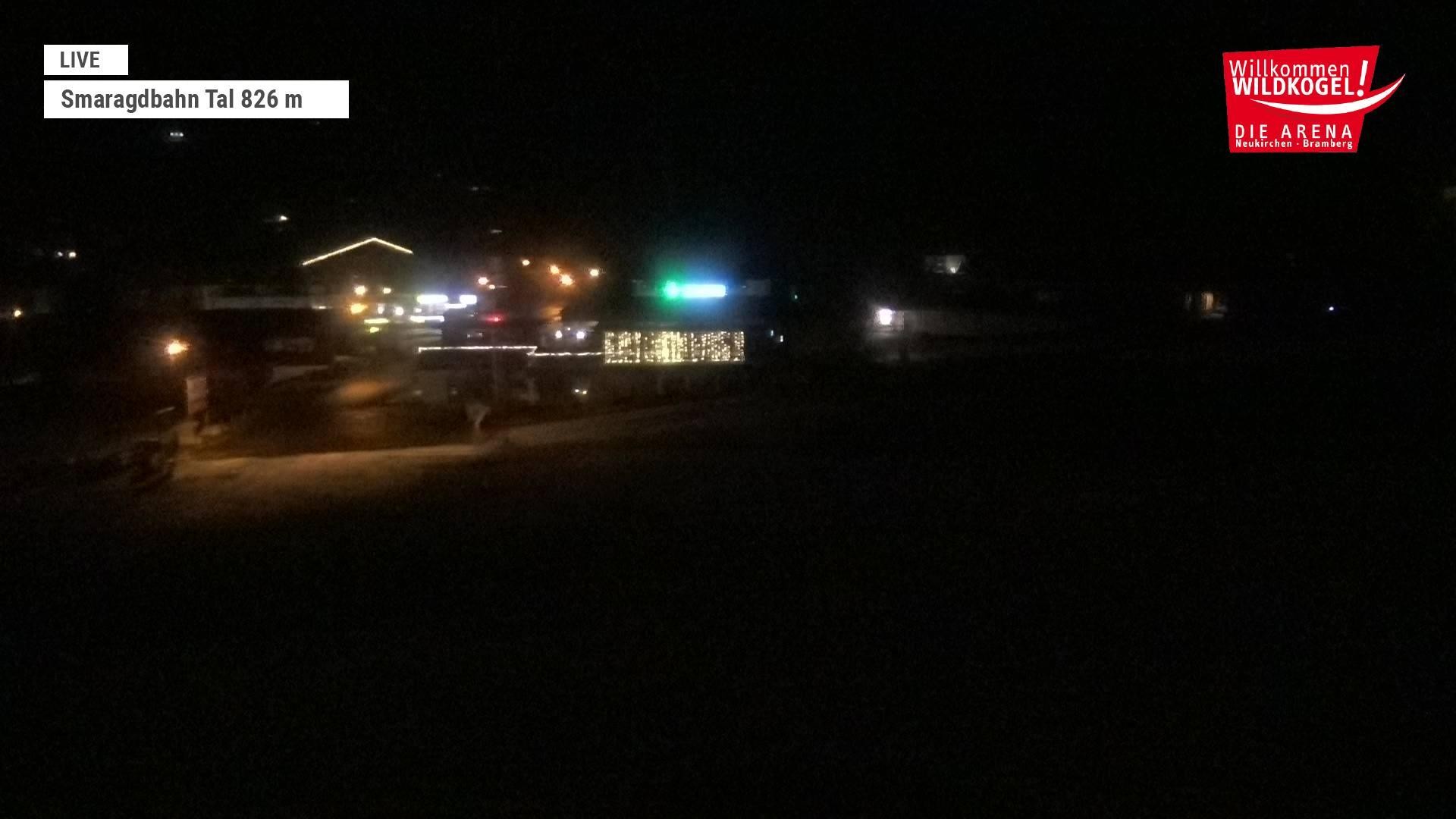 Archiv Foto Webcam Wildkogel: Frühmesserbahn - Bergstation