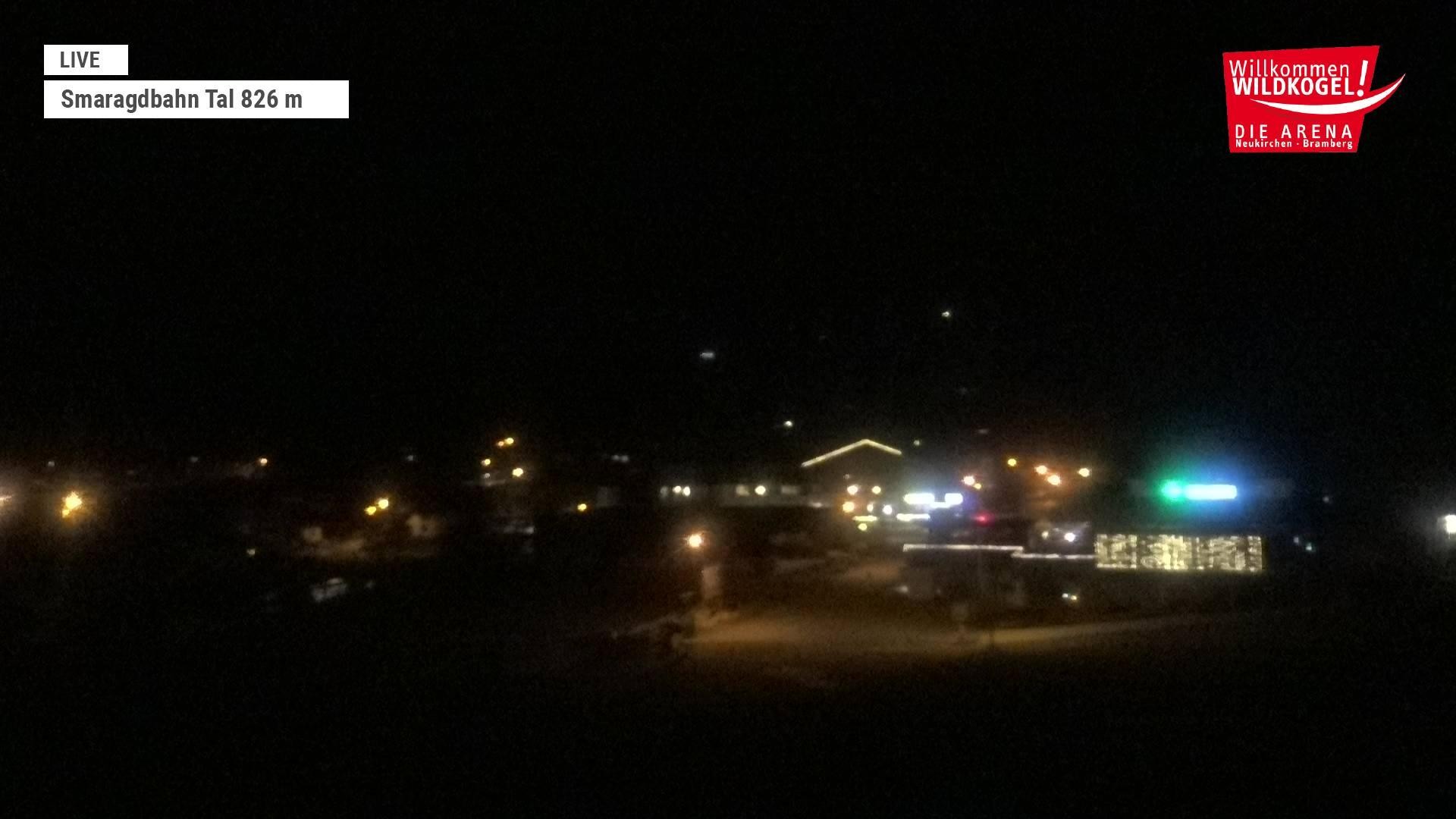 Archiv Foto Webcam Wildkogel: Frühmesserbahn - Bergstation