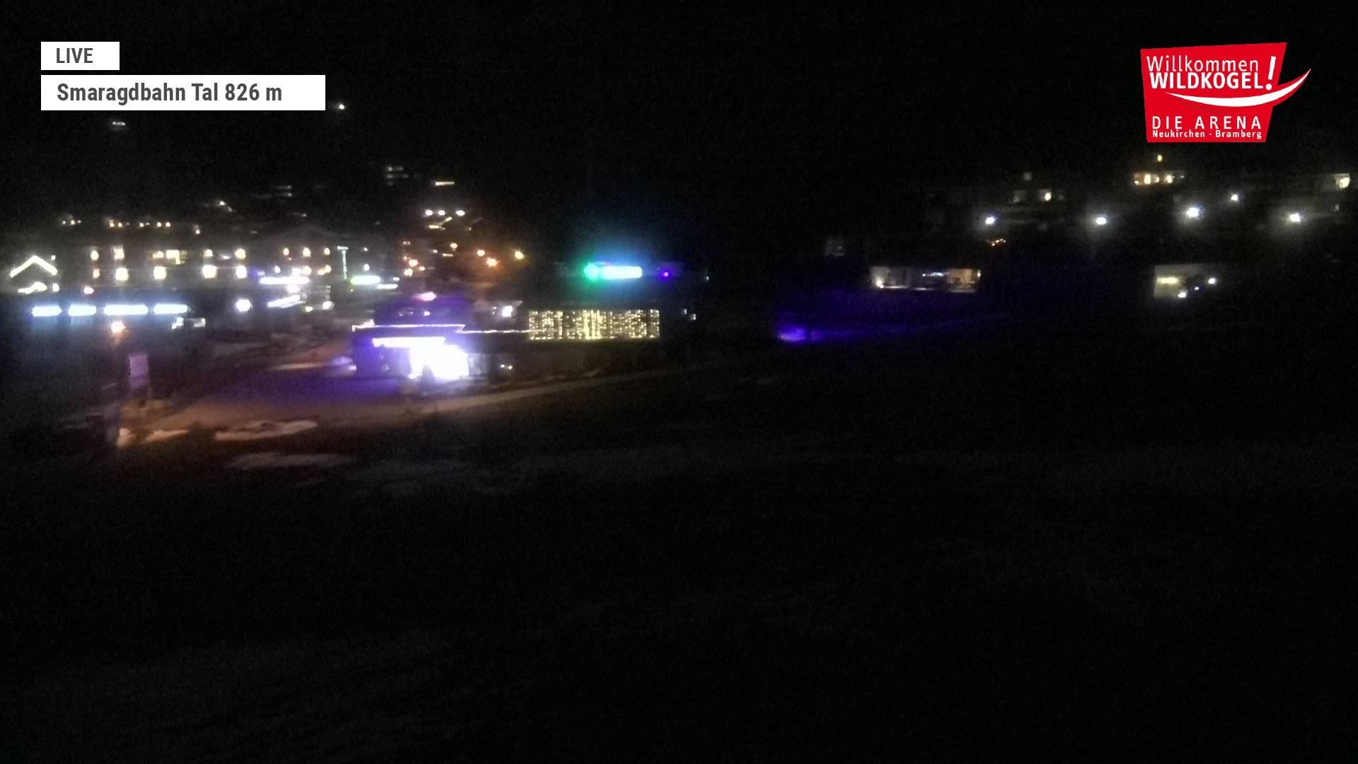 Archiv Foto Webcam Wildkogel: Frühmesserbahn - Bergstation