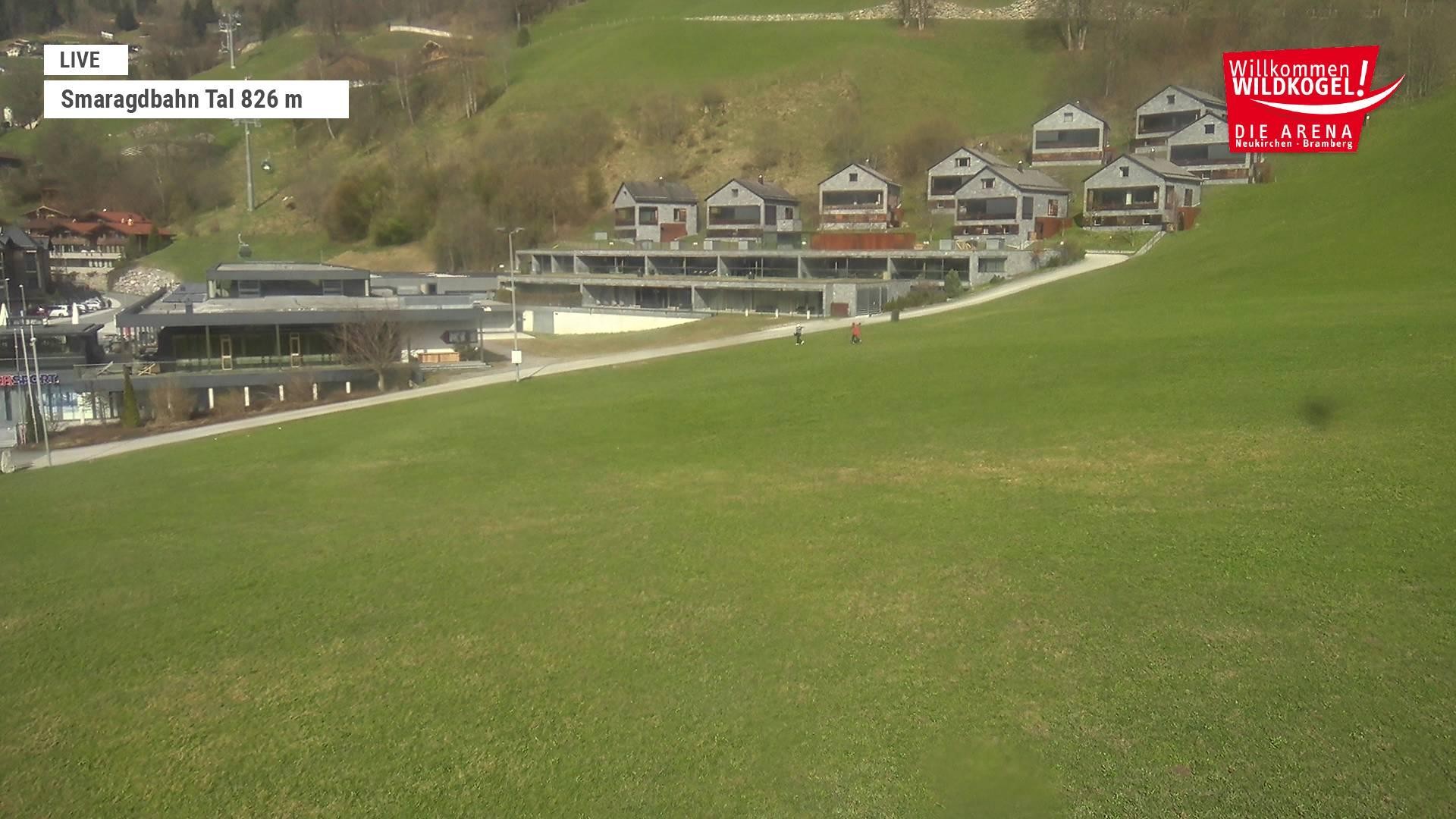 Archiv Foto Webcam Wildkogel: Frühmesserbahn - Bergstation