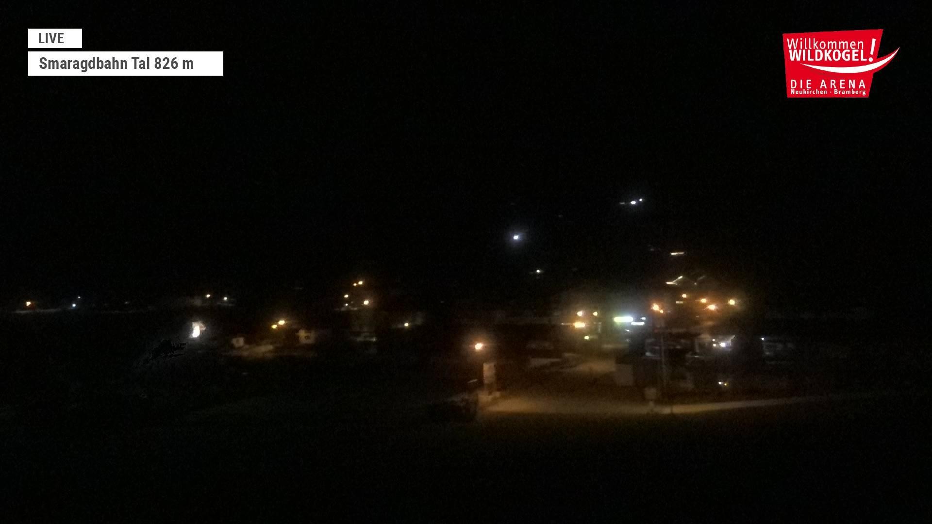 Archiv Foto Webcam Wildkogel: Frühmesserbahn - Bergstation