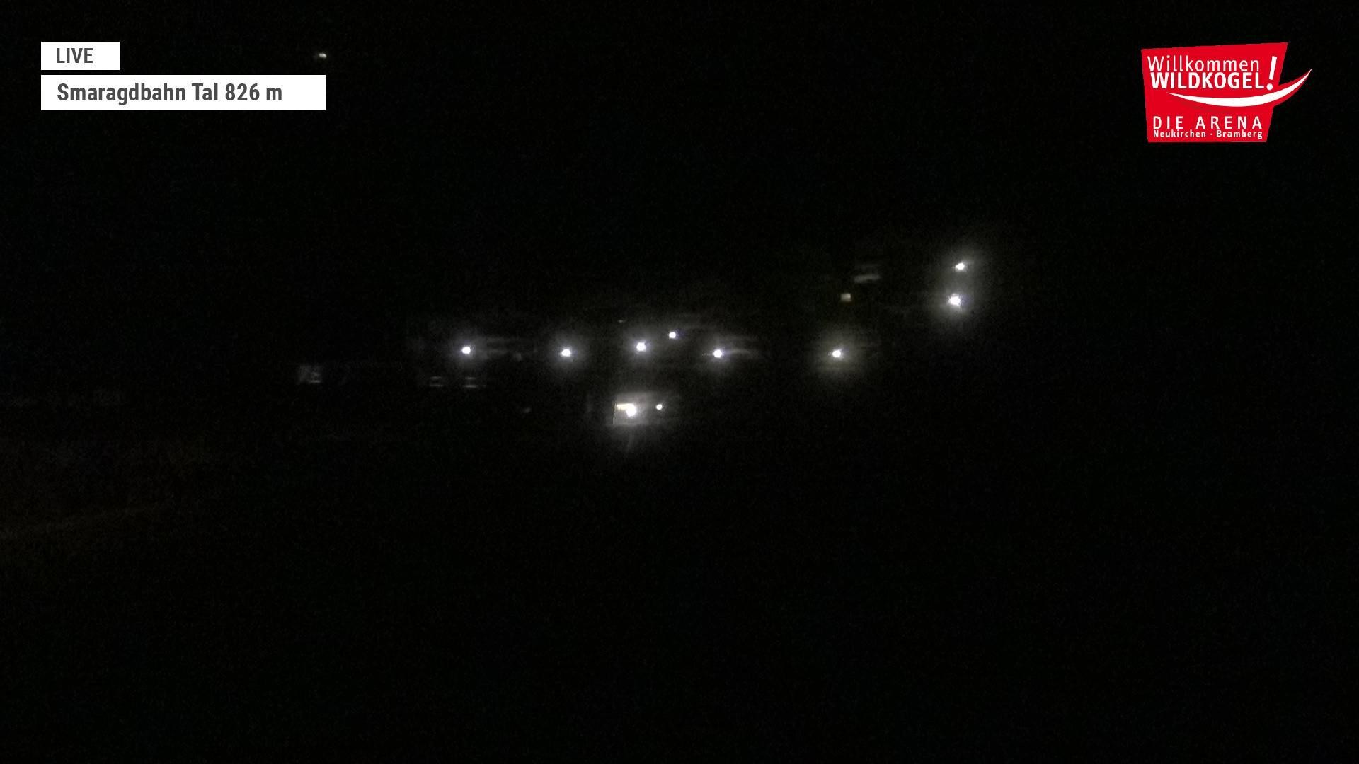 Archiv Foto Webcam Wildkogel: Frühmesserbahn - Bergstation