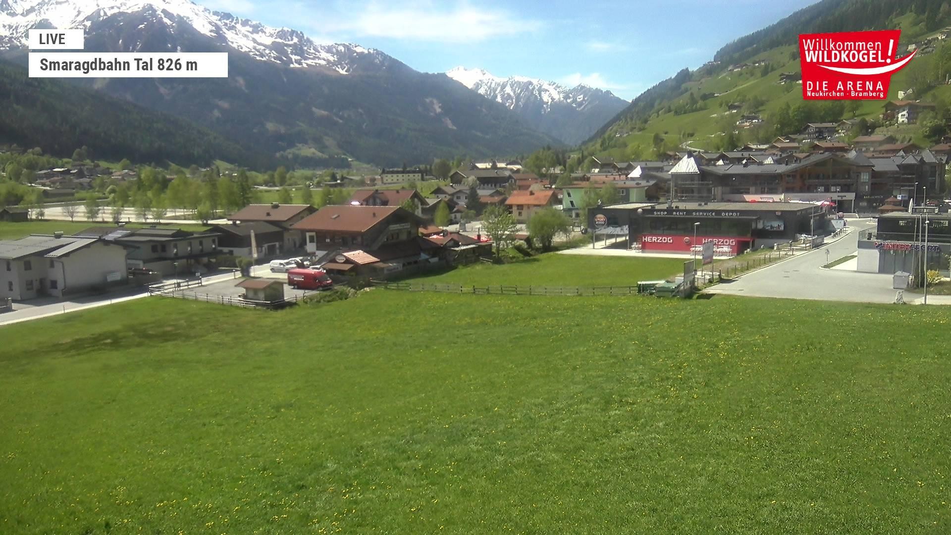 Archiv Foto Webcam Wildkogel: Frühmesserbahn - Bergstation