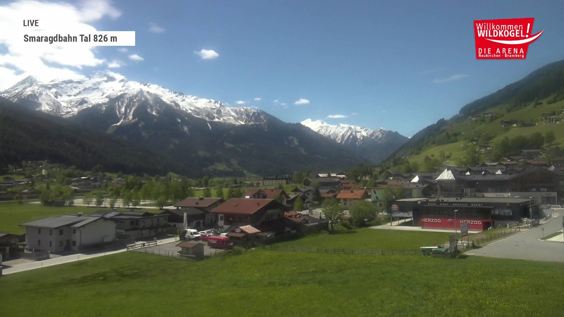 Archiv Foto Webcam Wildkogel: Frühmesserbahn - Bergstation