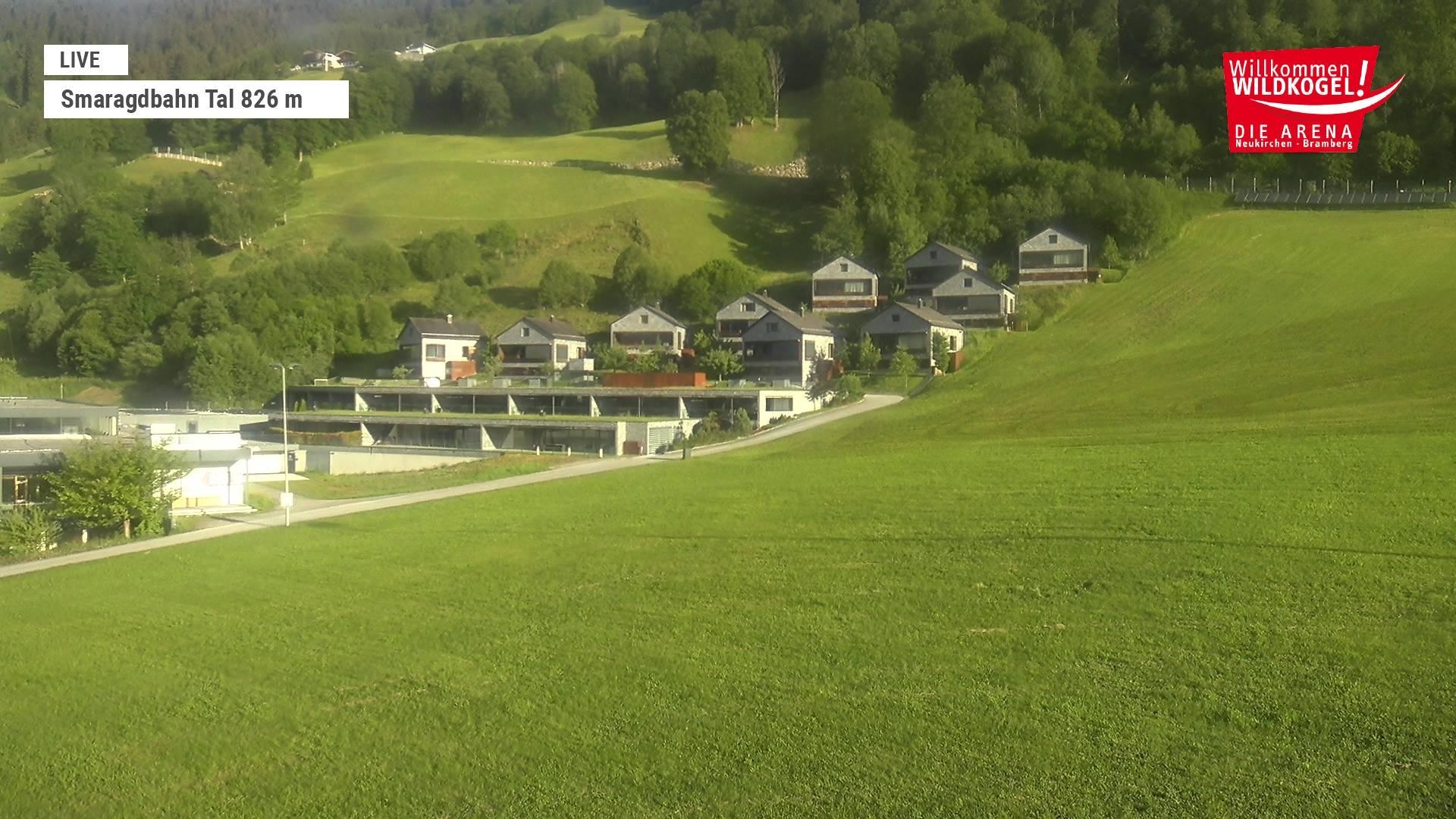 Archiv Foto Webcam Wildkogel: Frühmesserbahn - Bergstation