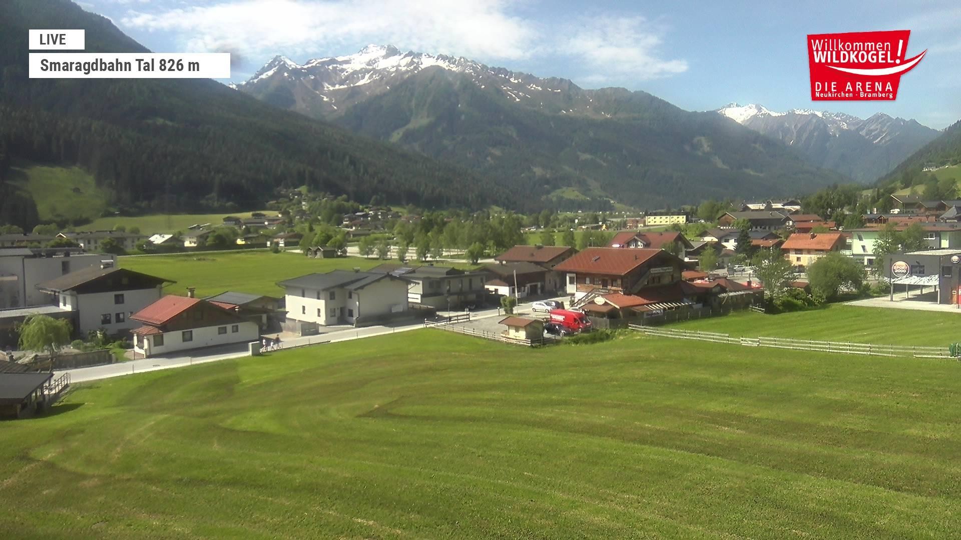 Archiv Foto Webcam Wildkogel: Frühmesserbahn - Bergstation