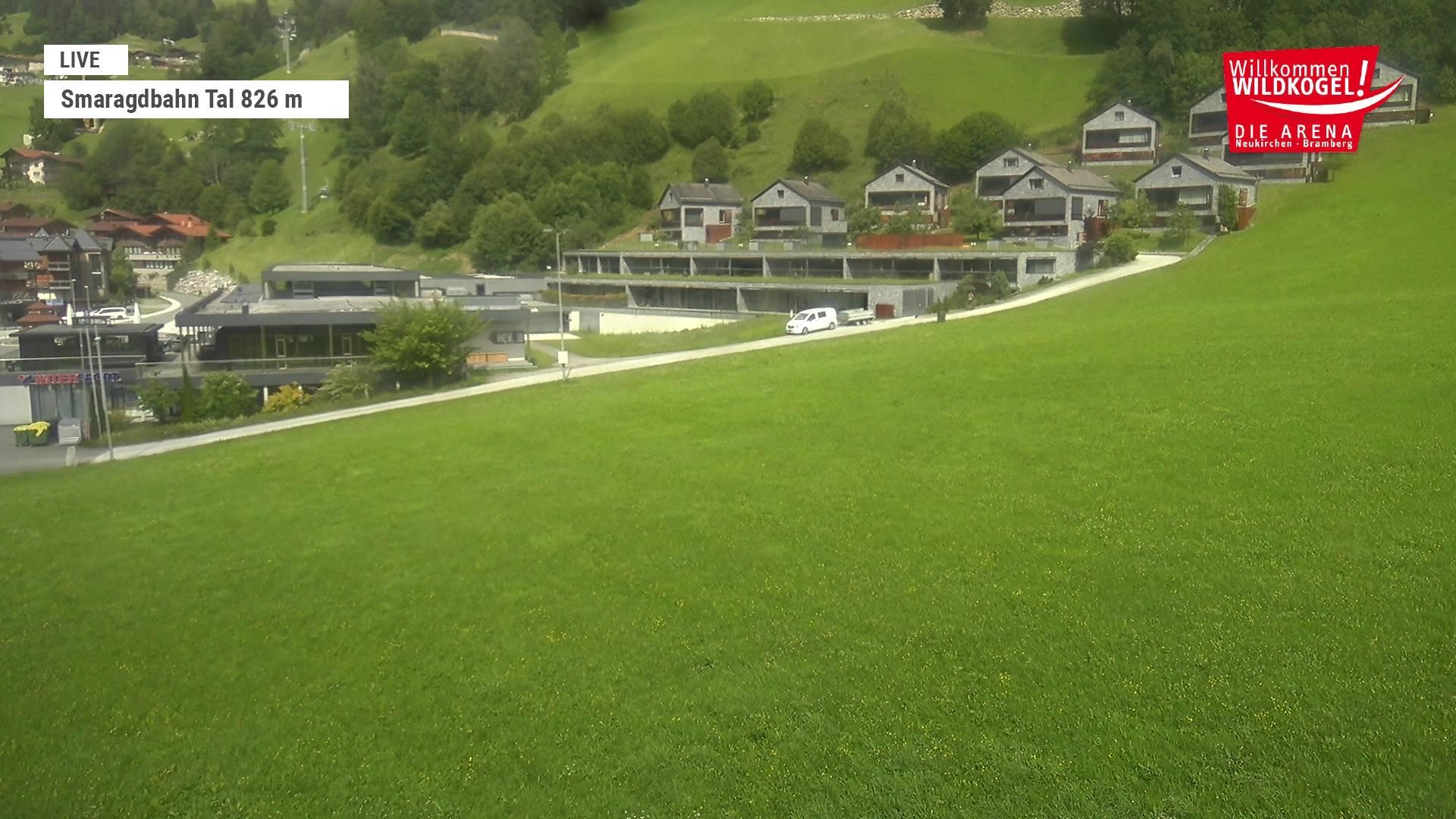 Archiv Foto Webcam Wildkogel: Frühmesserbahn - Bergstation
