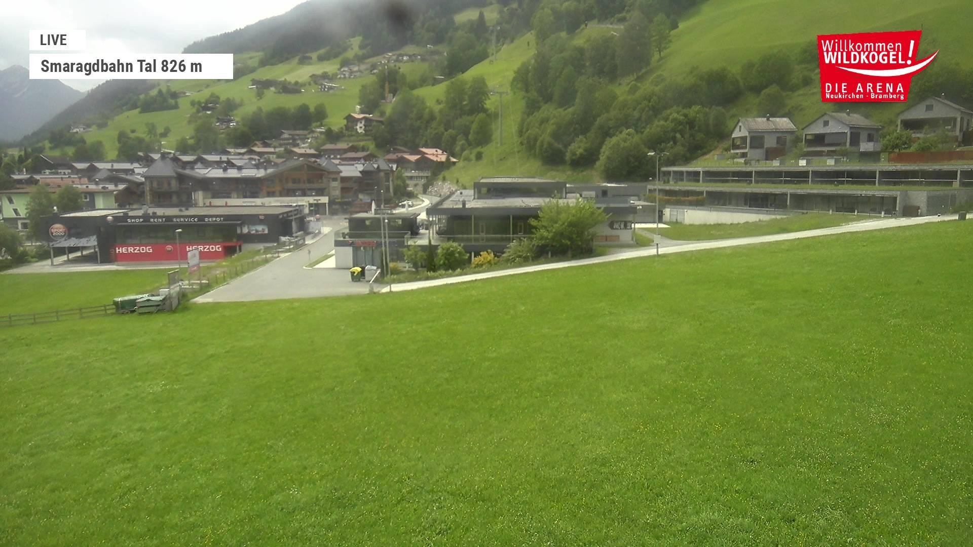 Archiv Foto Webcam Wildkogel: Frühmesserbahn - Bergstation