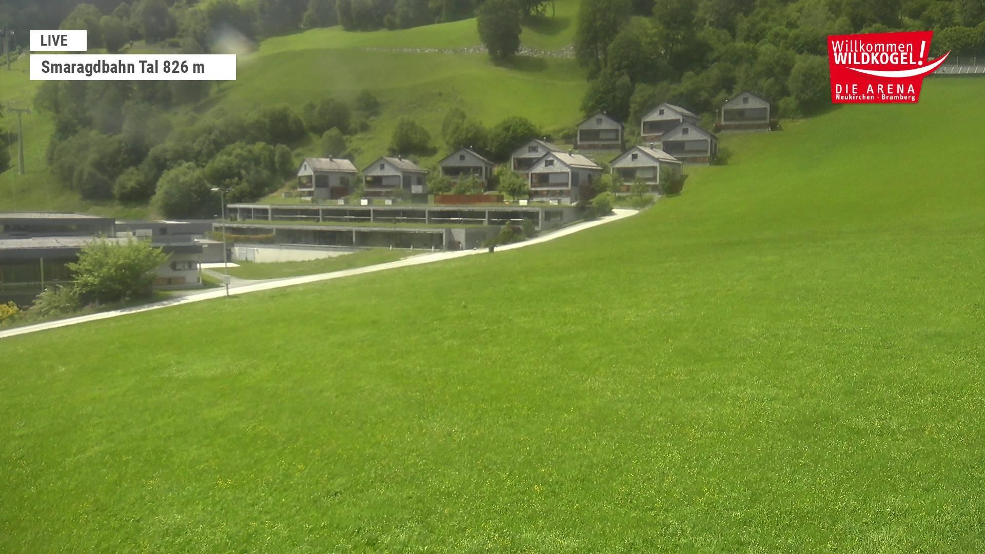 Archiv Foto Webcam Wildkogel: Frühmesserbahn - Bergstation