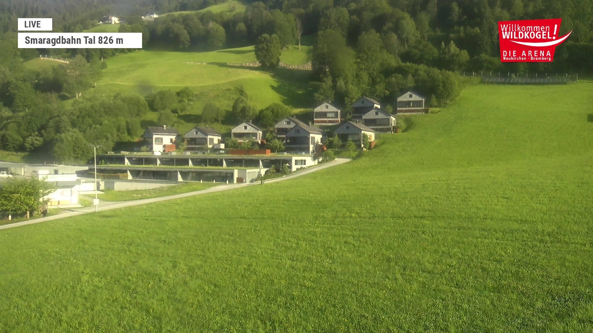 Archiv Foto Webcam Wildkogel: Frühmesserbahn - Bergstation