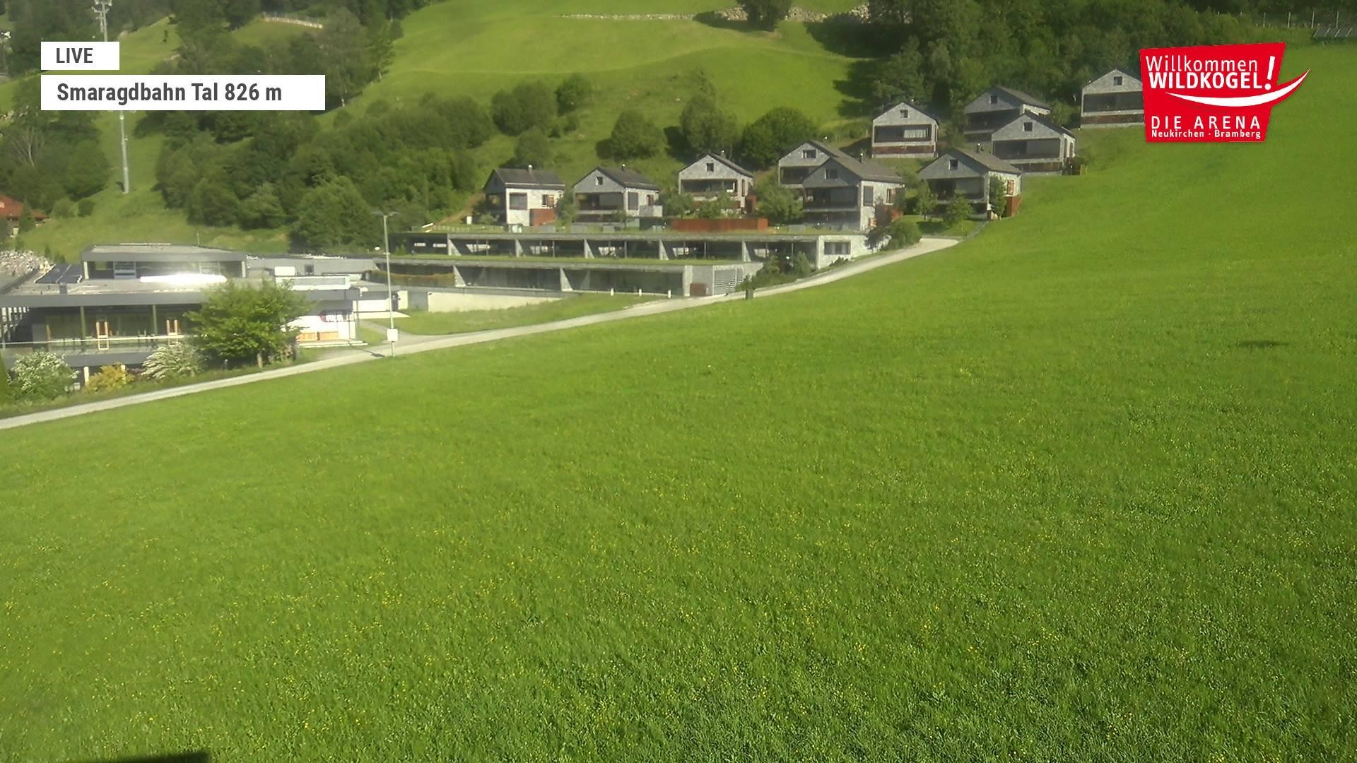 Archiv Foto Webcam Wildkogel: Frühmesserbahn - Bergstation