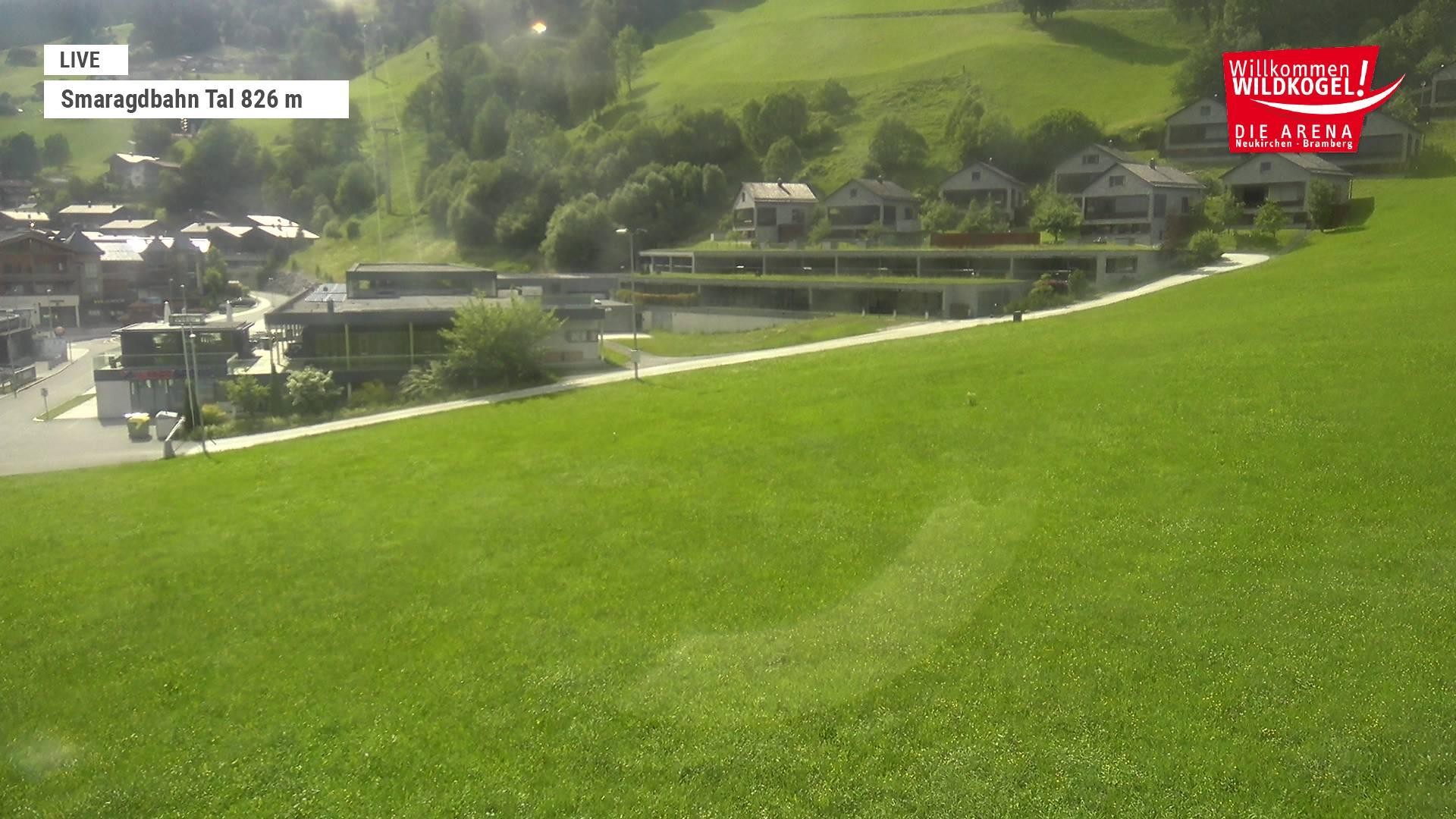 Archiv Foto Webcam Wildkogel: Frühmesserbahn - Bergstation