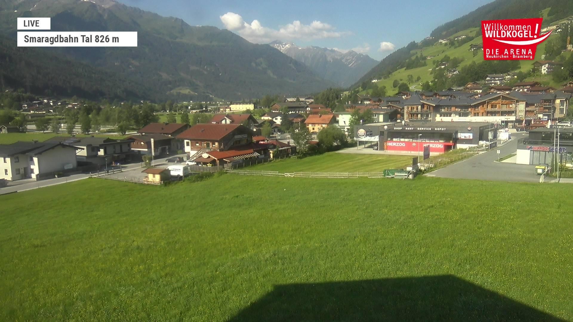 Archiv Foto Webcam Wildkogel: Frühmesserbahn - Bergstation