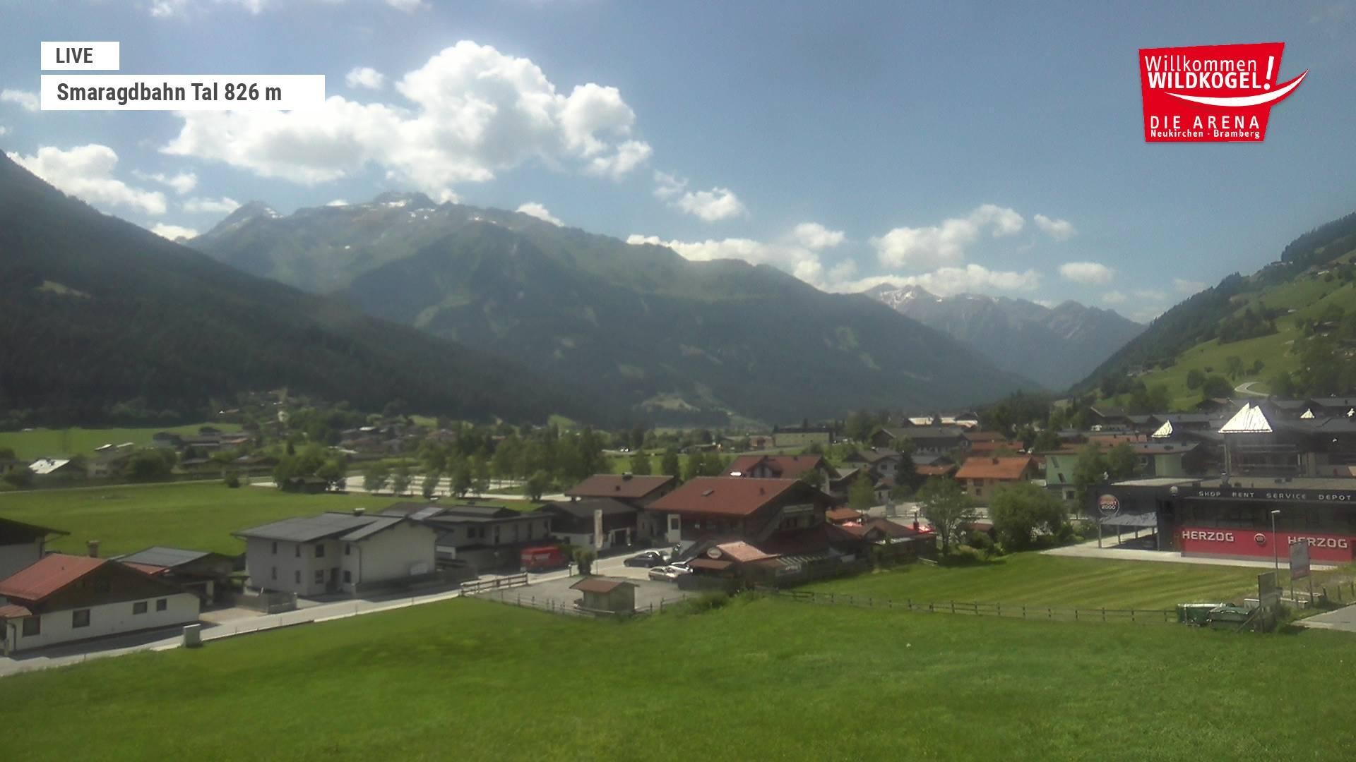 Archiv Foto Webcam Wildkogel: Frühmesserbahn - Bergstation
