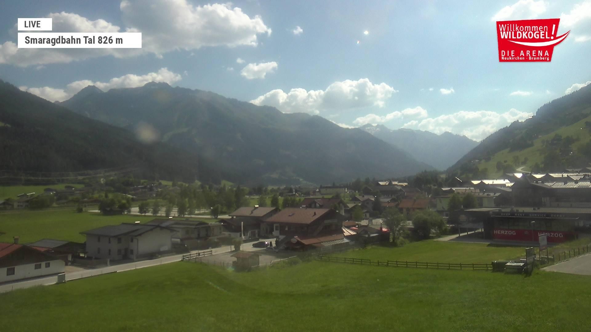 Archiv Foto Webcam Wildkogel: Frühmesserbahn - Bergstation