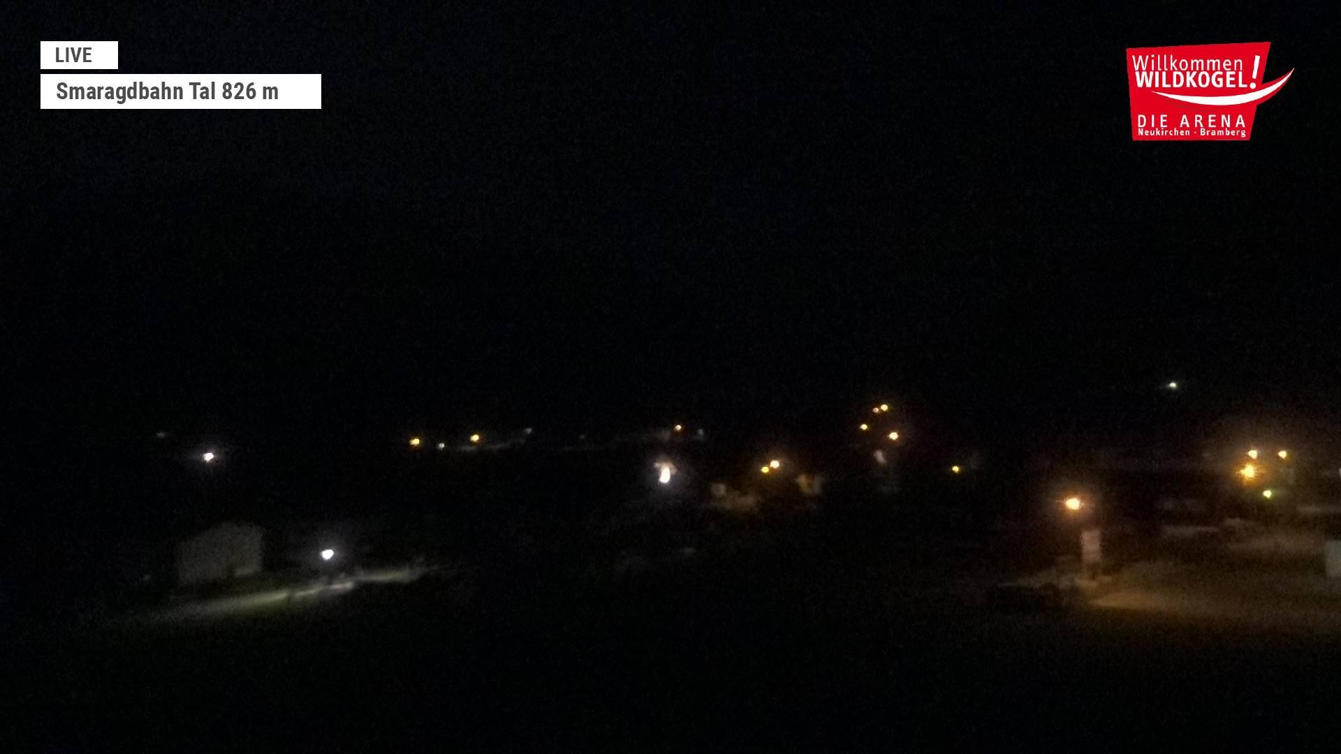 Archiv Foto Webcam Wildkogel: Frühmesserbahn - Bergstation