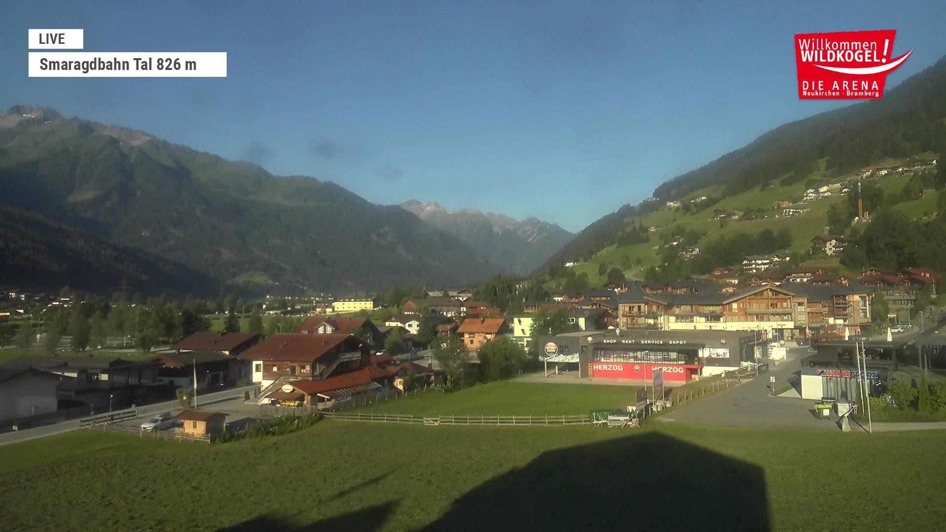 Archiv Foto Webcam Wildkogel: Frühmesserbahn - Bergstation