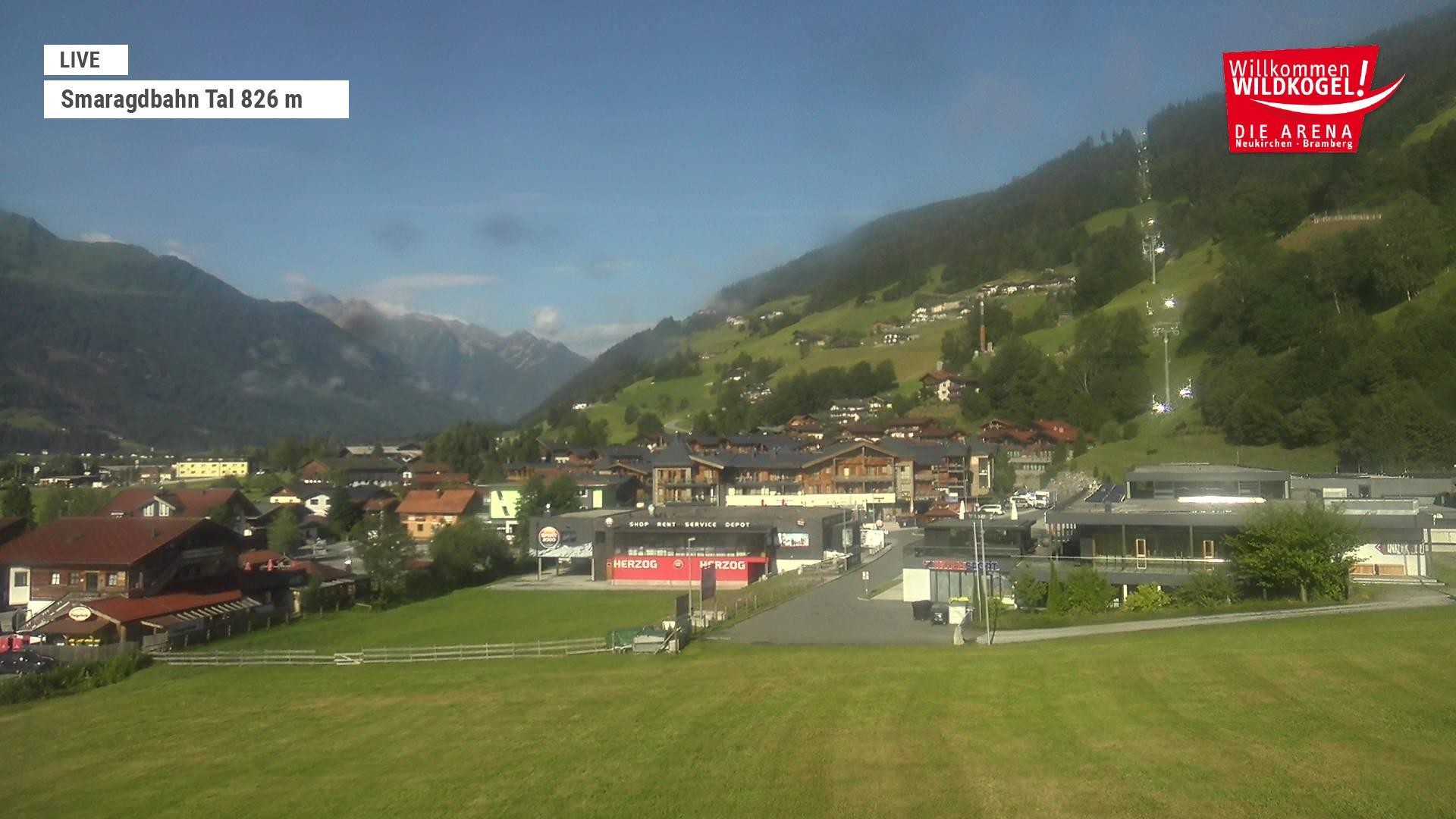 Archiv Foto Webcam Wildkogel: Frühmesserbahn - Bergstation