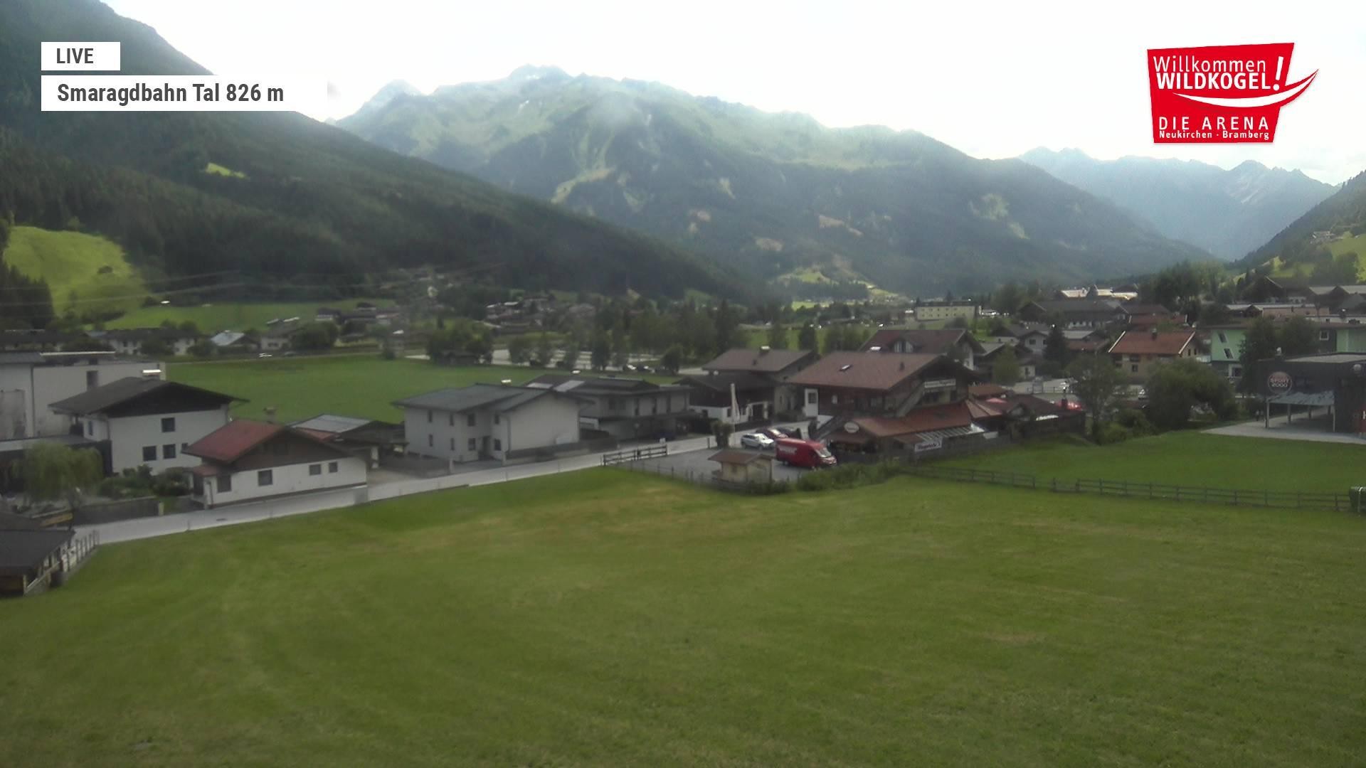 Archiv Foto Webcam Wildkogel: Frühmesserbahn - Bergstation