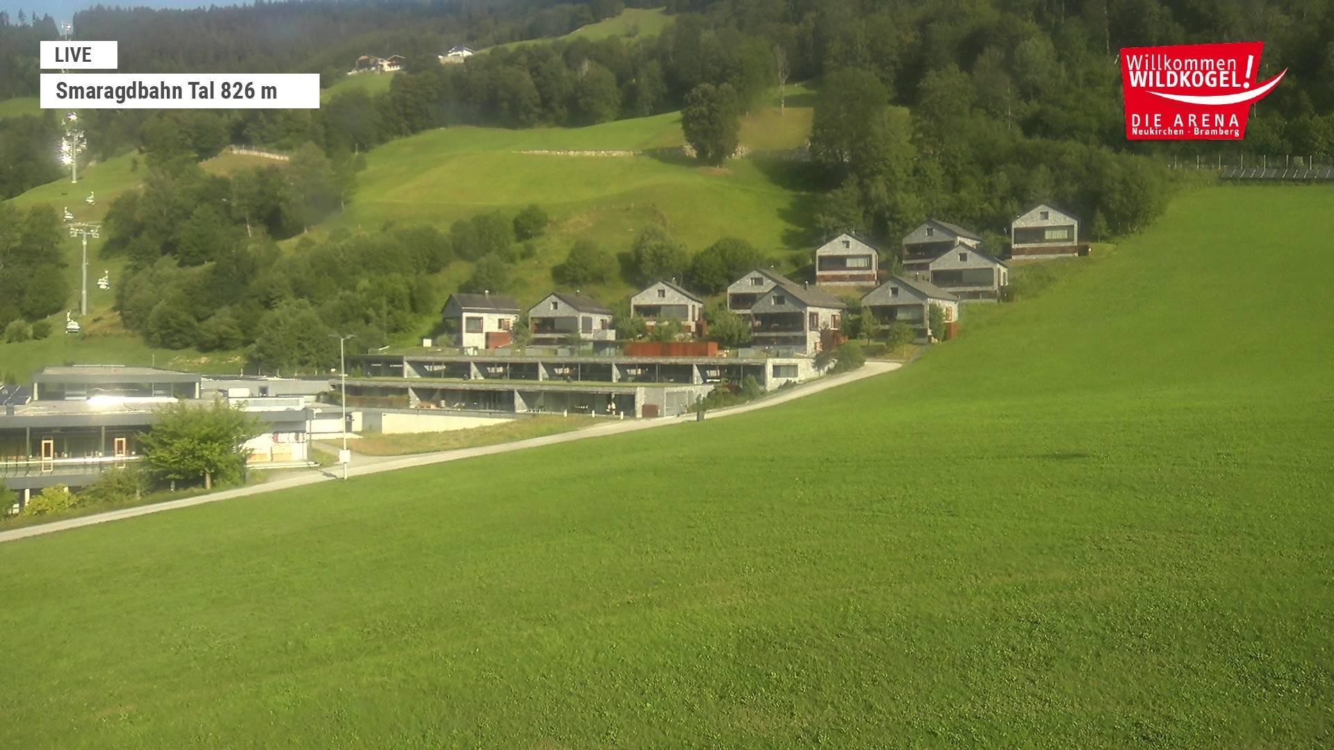 Archiv Foto Webcam Wildkogel: Frühmesserbahn - Bergstation