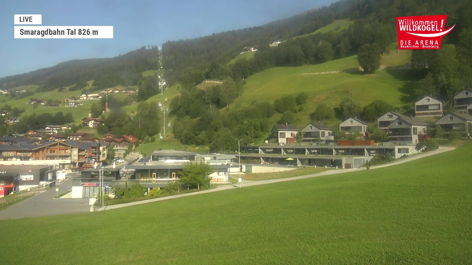 Archiv Foto Webcam Wildkogel: Frühmesserbahn - Bergstation