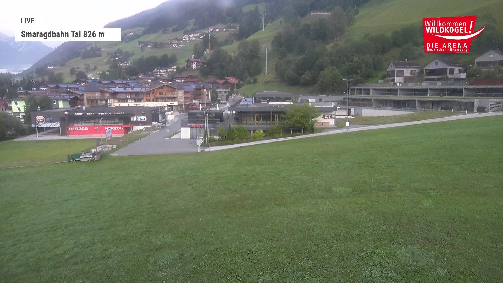 Archiv Foto Webcam Wildkogel: Frühmesserbahn - Bergstation