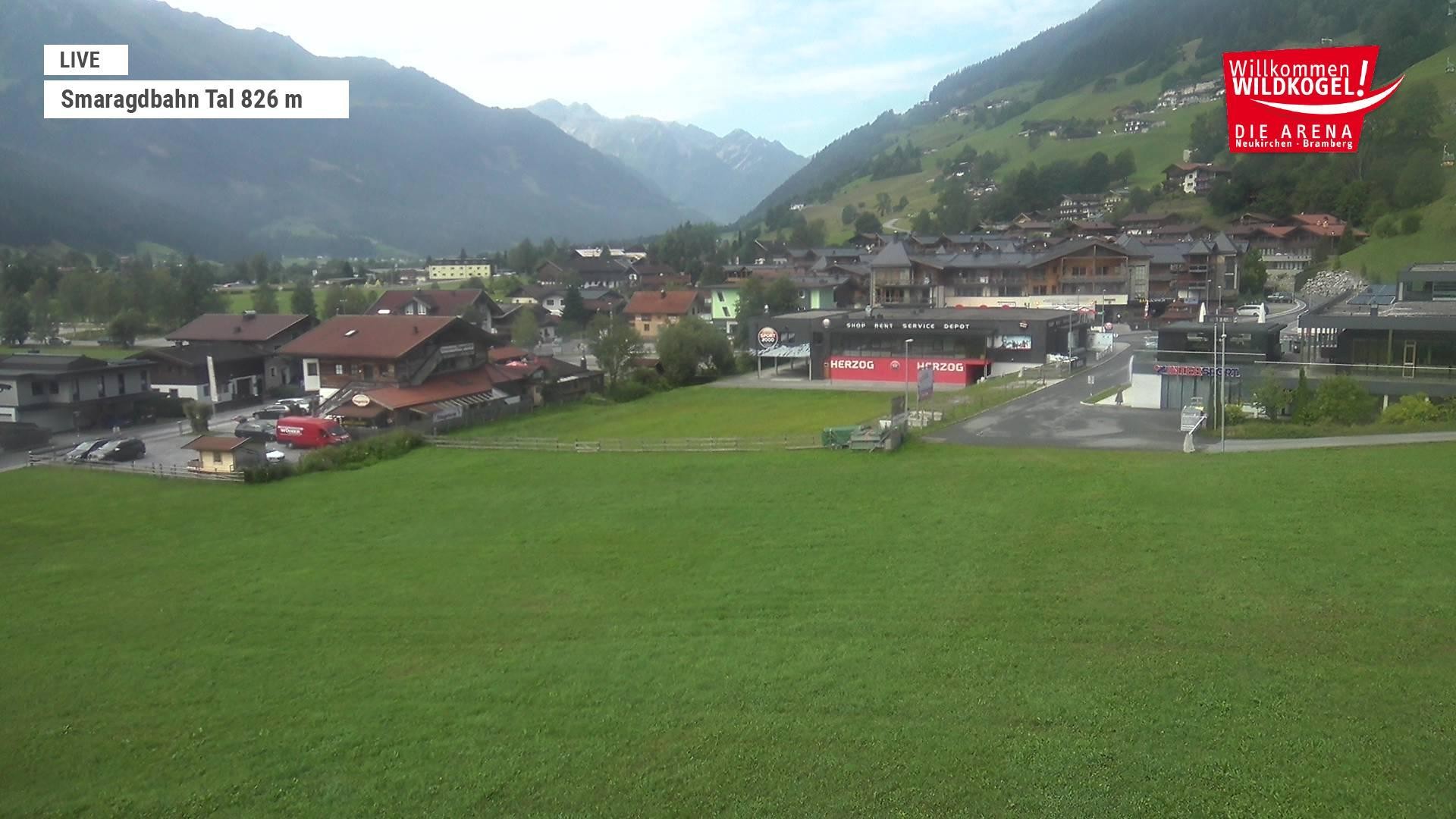 Archiv Foto Webcam Wildkogel: Frühmesserbahn - Bergstation