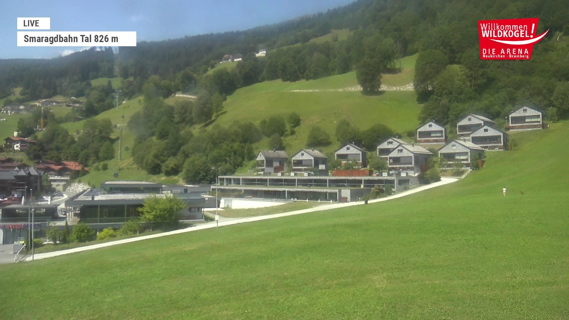 Archiv Foto Webcam Wildkogel: Frühmesserbahn - Bergstation