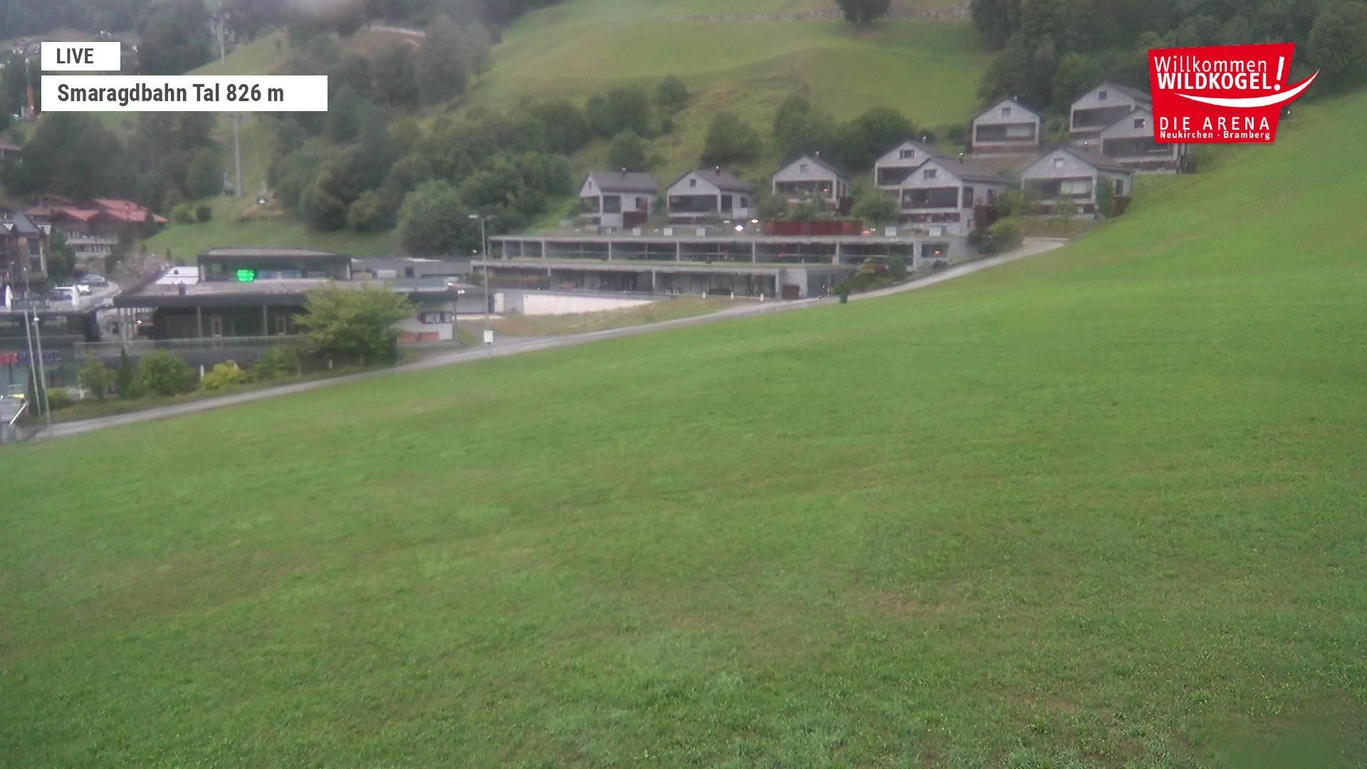Archiv Foto Webcam Wildkogel: Frühmesserbahn - Bergstation
