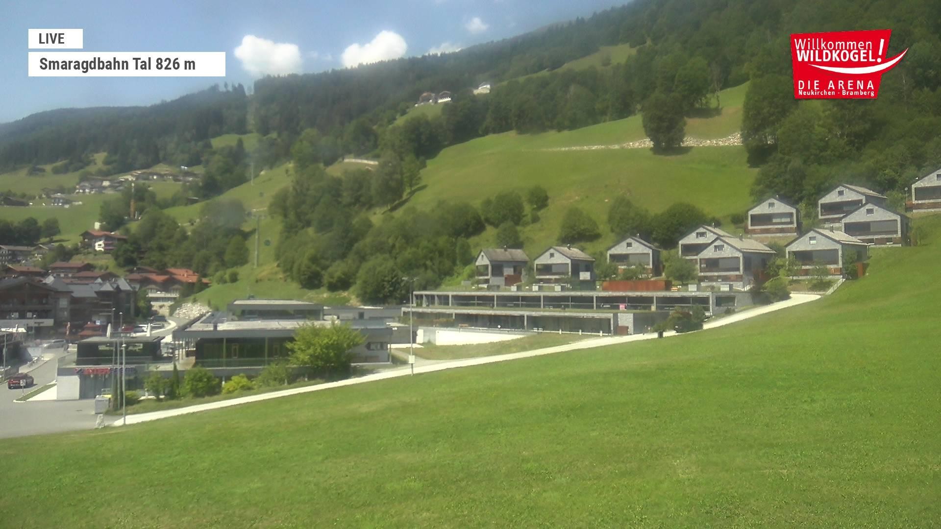 Archiv Foto Webcam Wildkogel: Frühmesserbahn - Bergstation