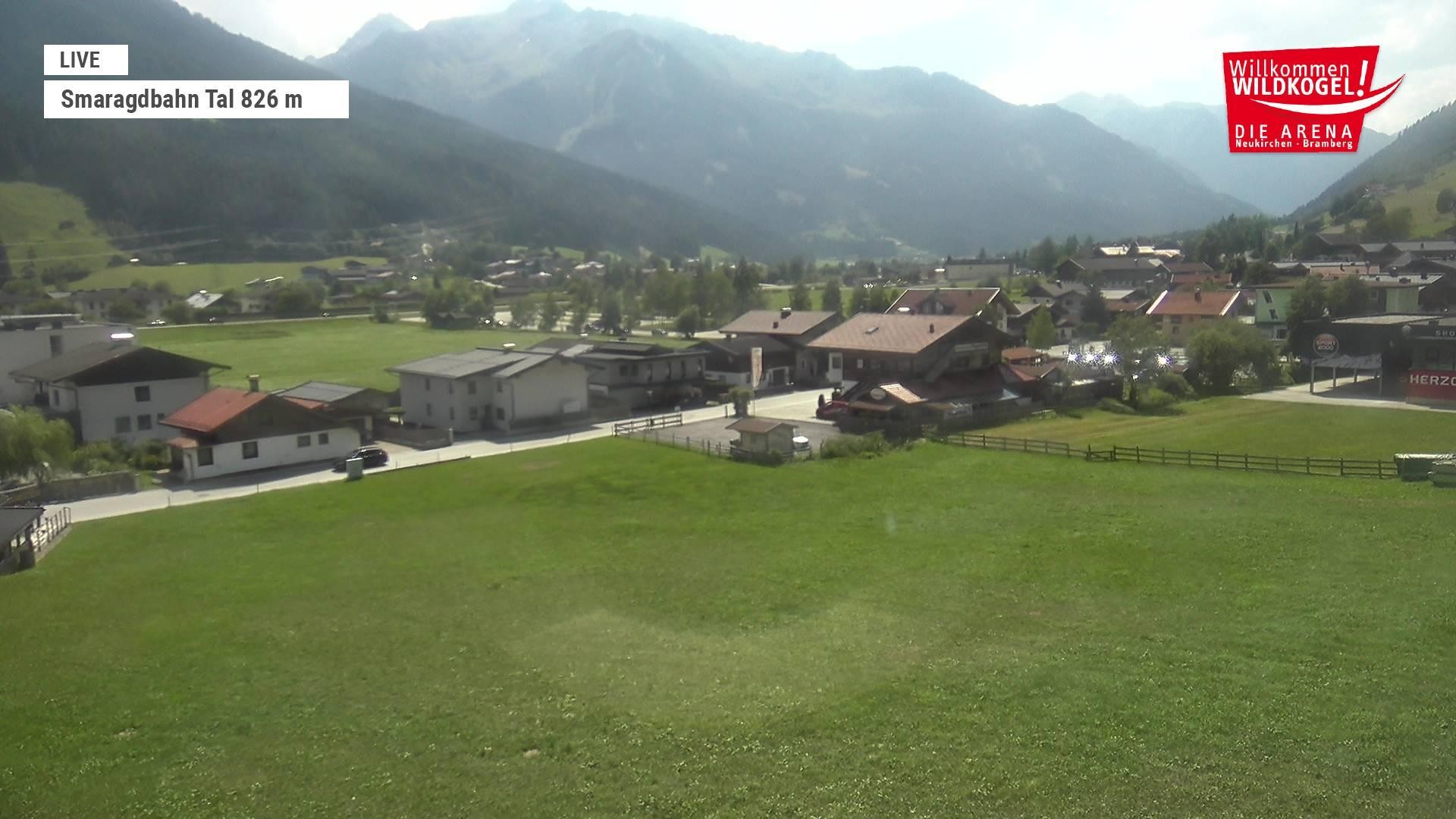 Archiv Foto Webcam Wildkogel: Frühmesserbahn - Bergstation