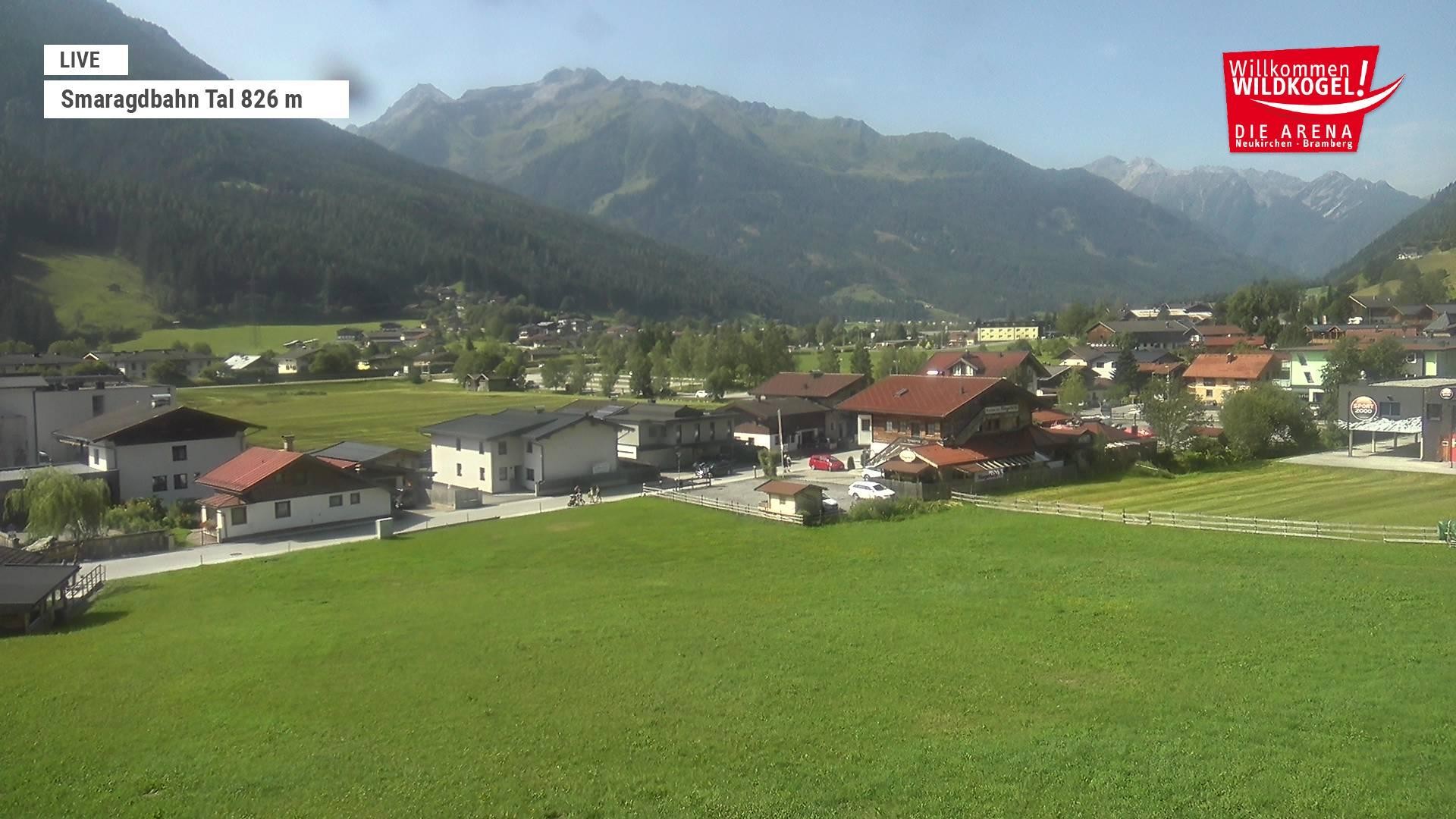 Archiv Foto Webcam Wildkogel: Frühmesserbahn - Bergstation