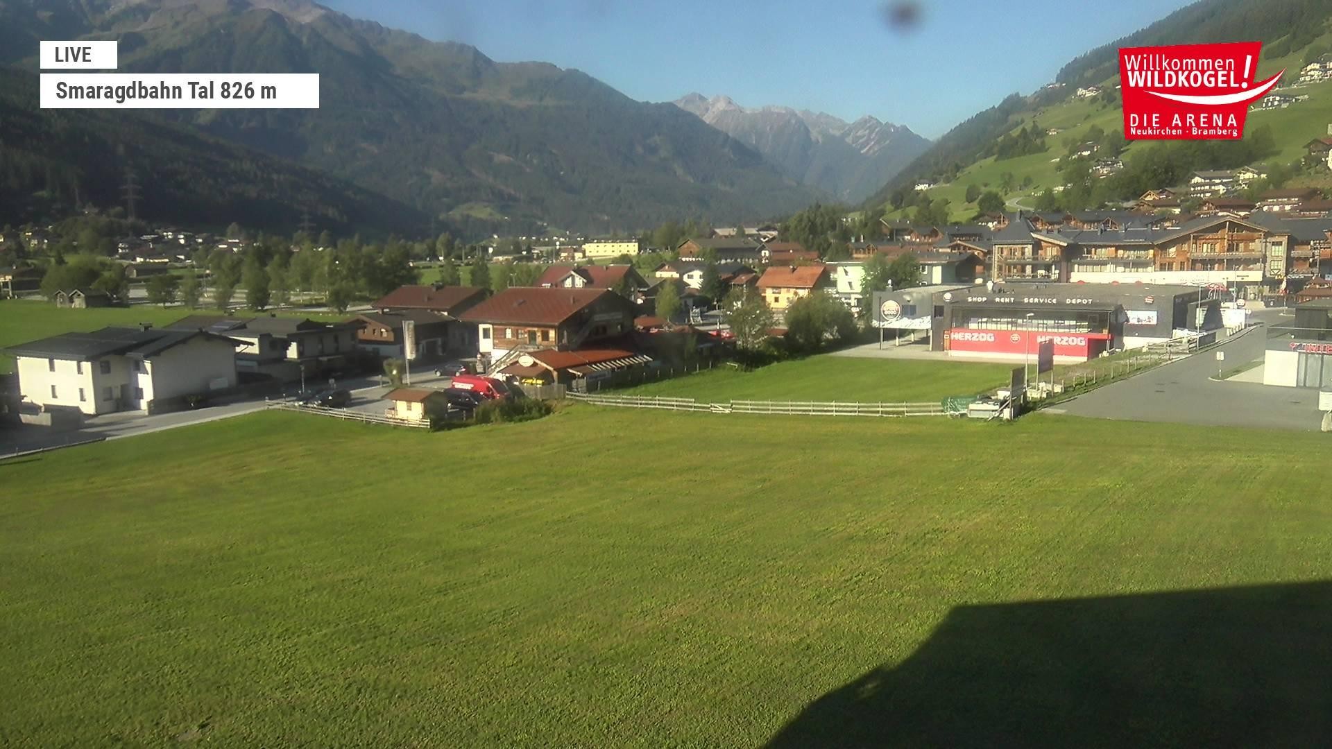 Archiv Foto Webcam Wildkogel: Frühmesserbahn - Bergstation